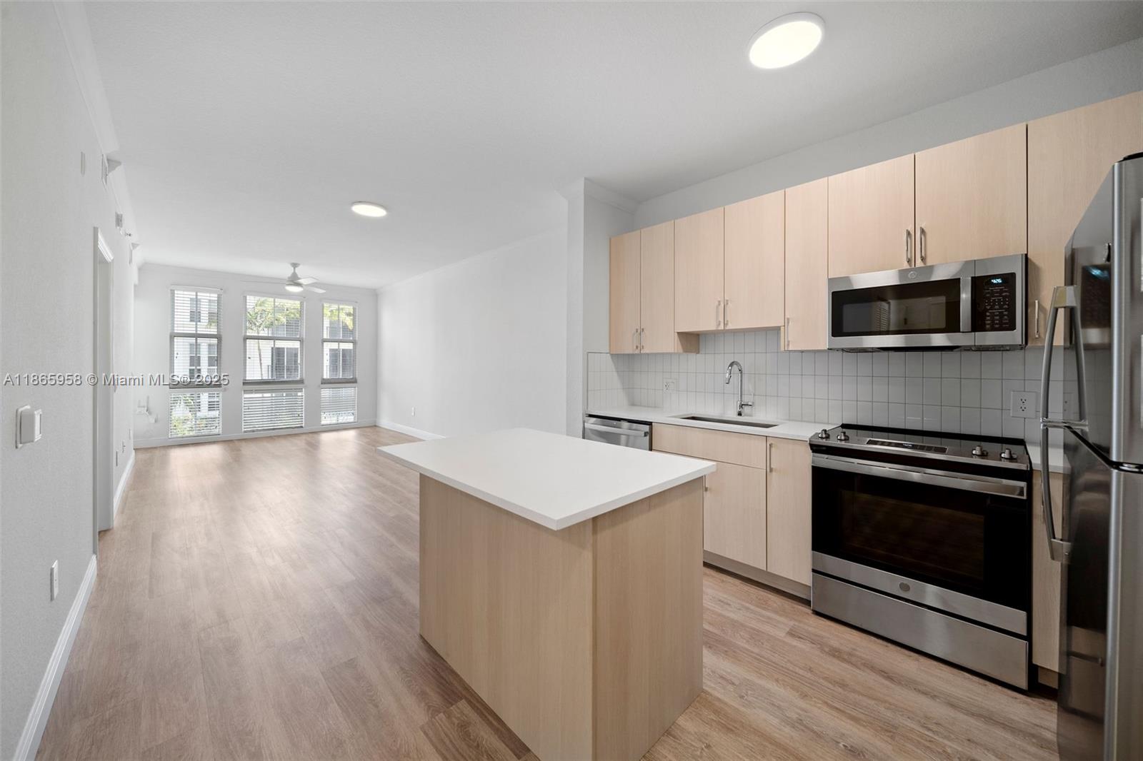 Property photo # 4