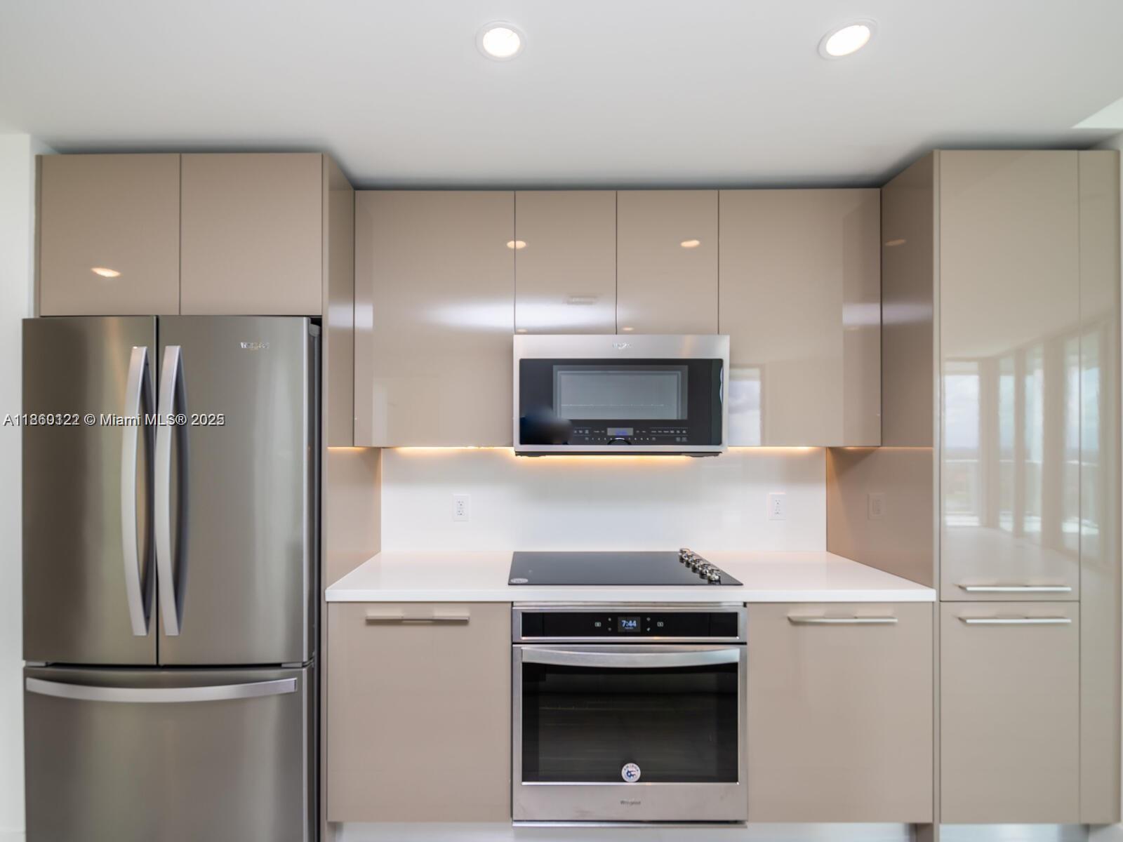 Property photo # 9