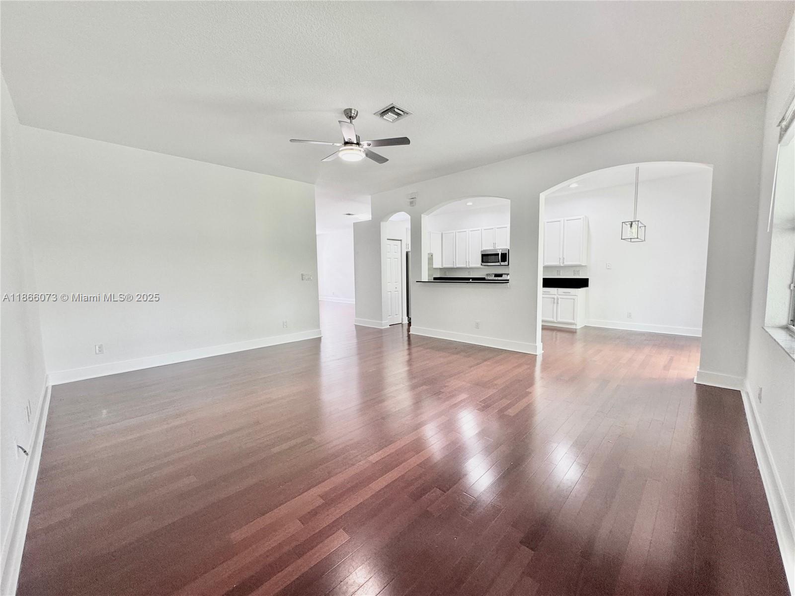 Property photo # 7