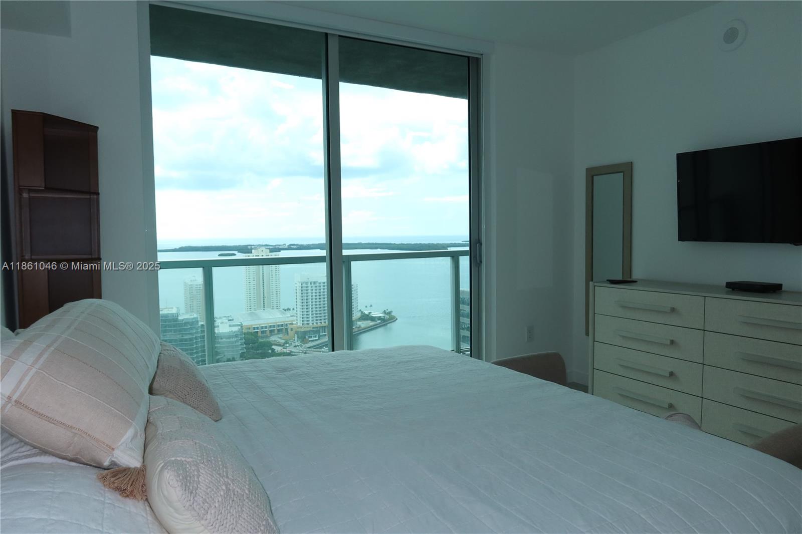 Property photo # 9