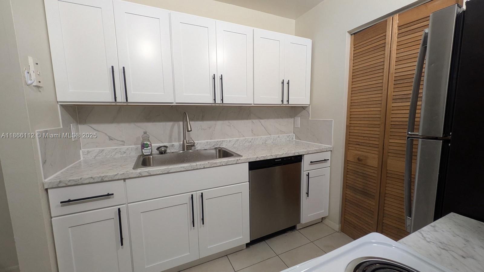 Property photo # 6