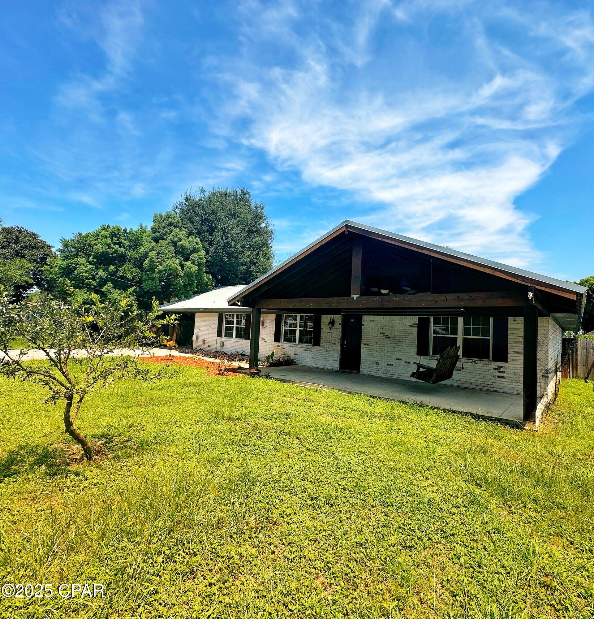 Image 14 For 112 Woodlawn Drive