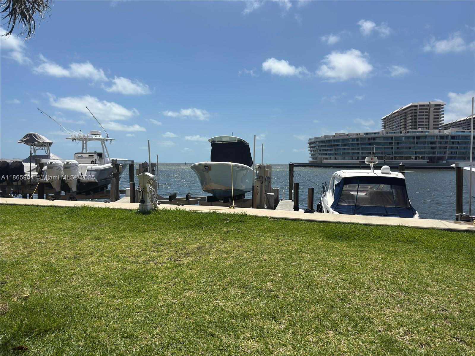 Property photo # 8