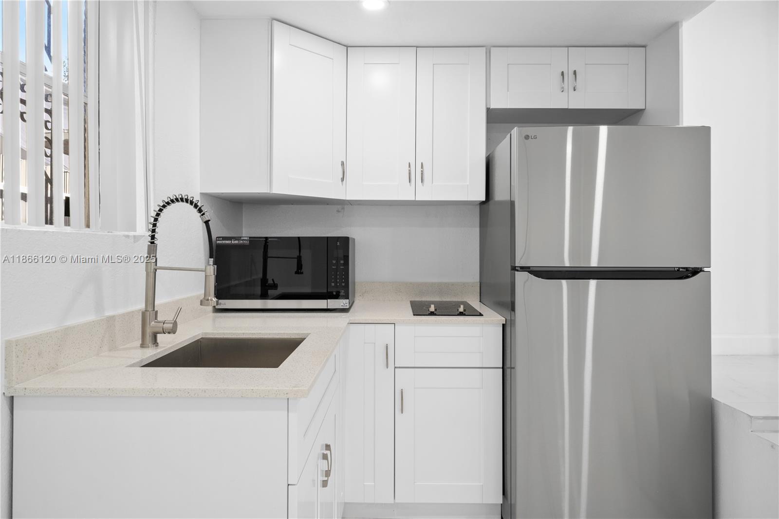 Property photo # 4