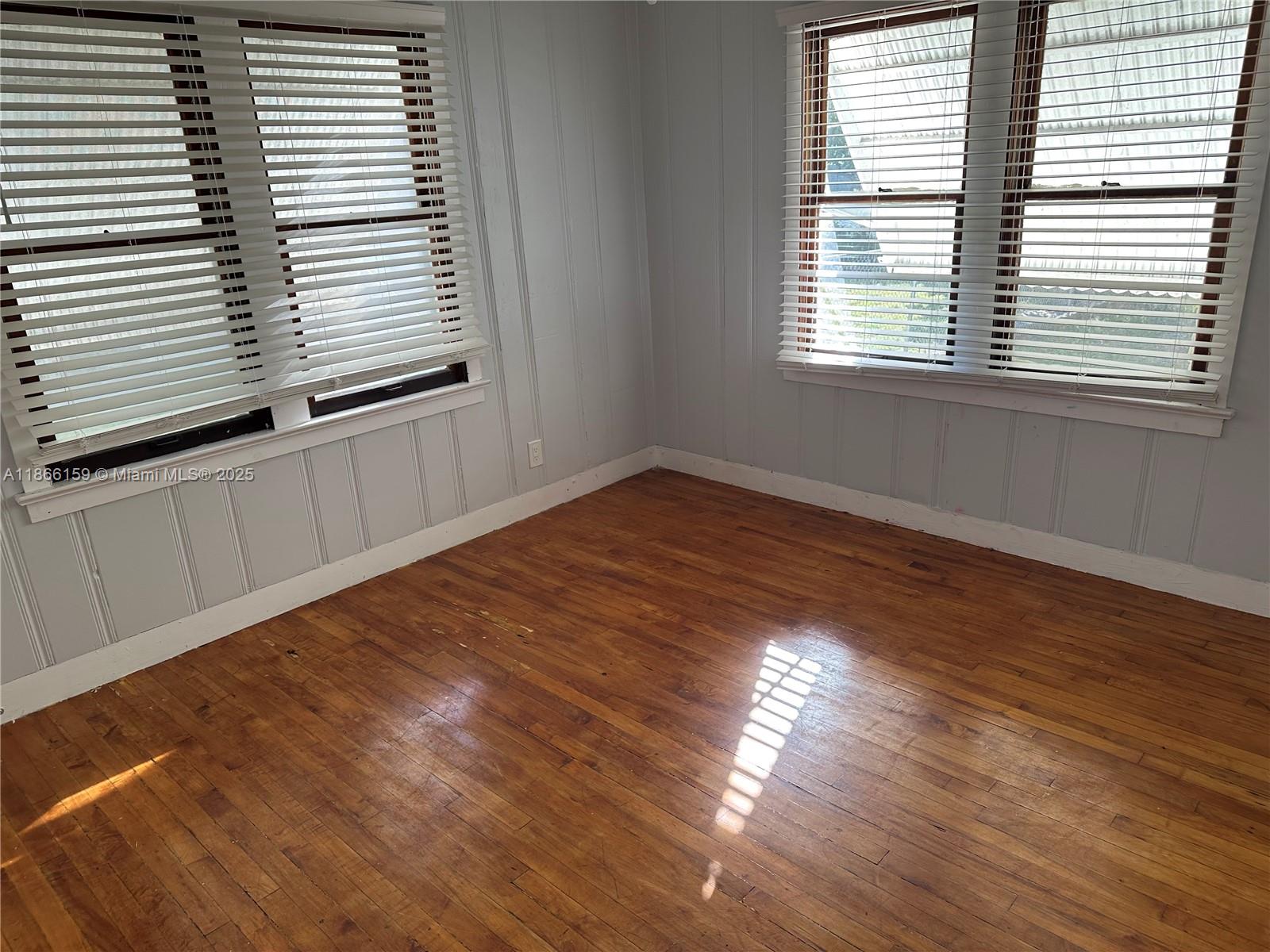 Property photo # 6