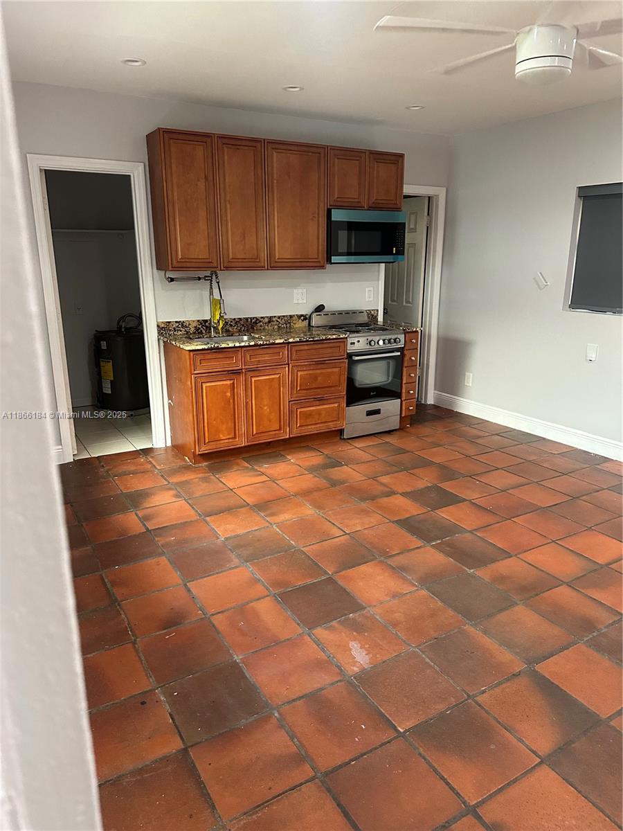 Property photo # 0