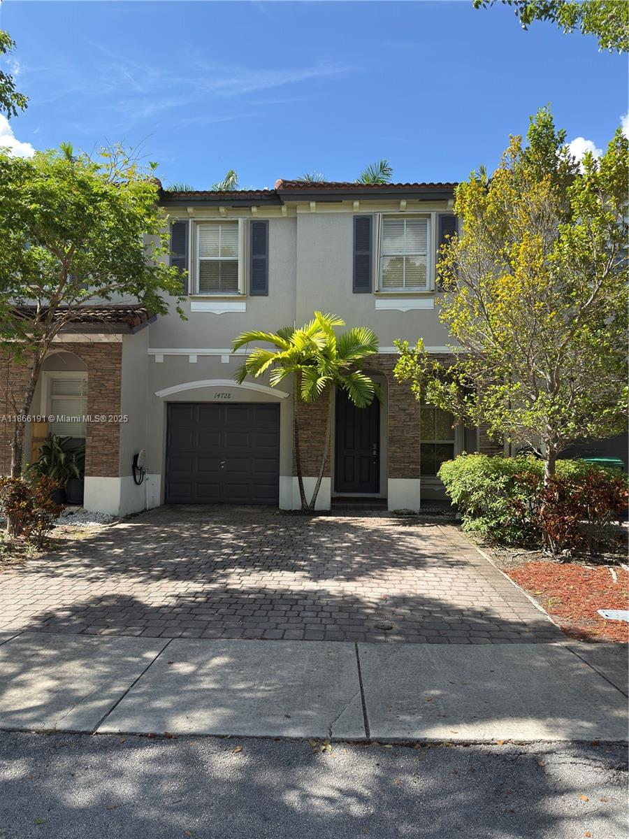 Property photo # 0