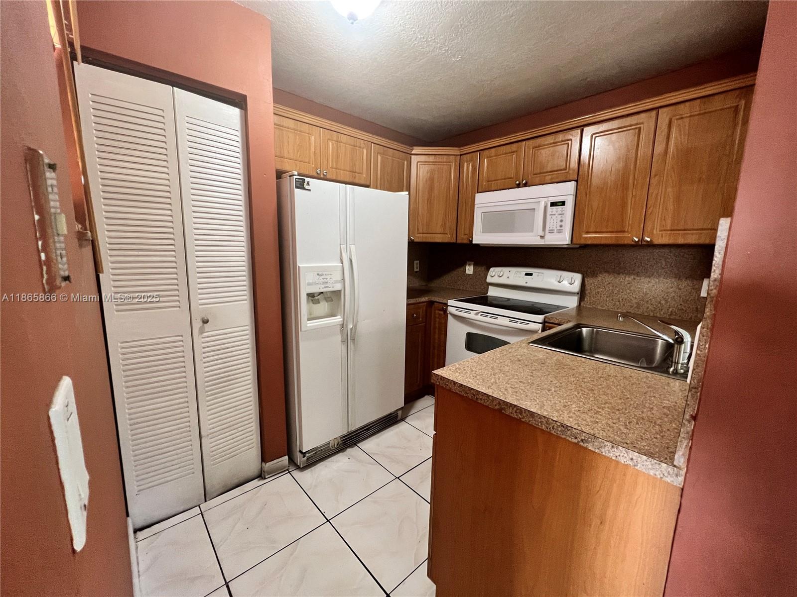 Property photo # 9