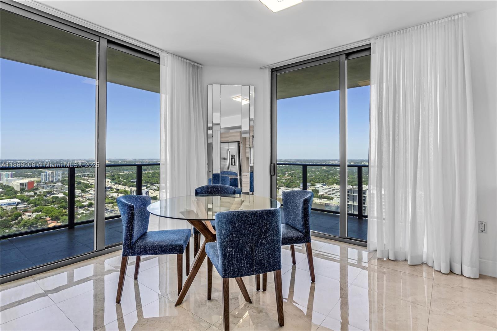 121 NE 34th St #3116, Miami FL 33137