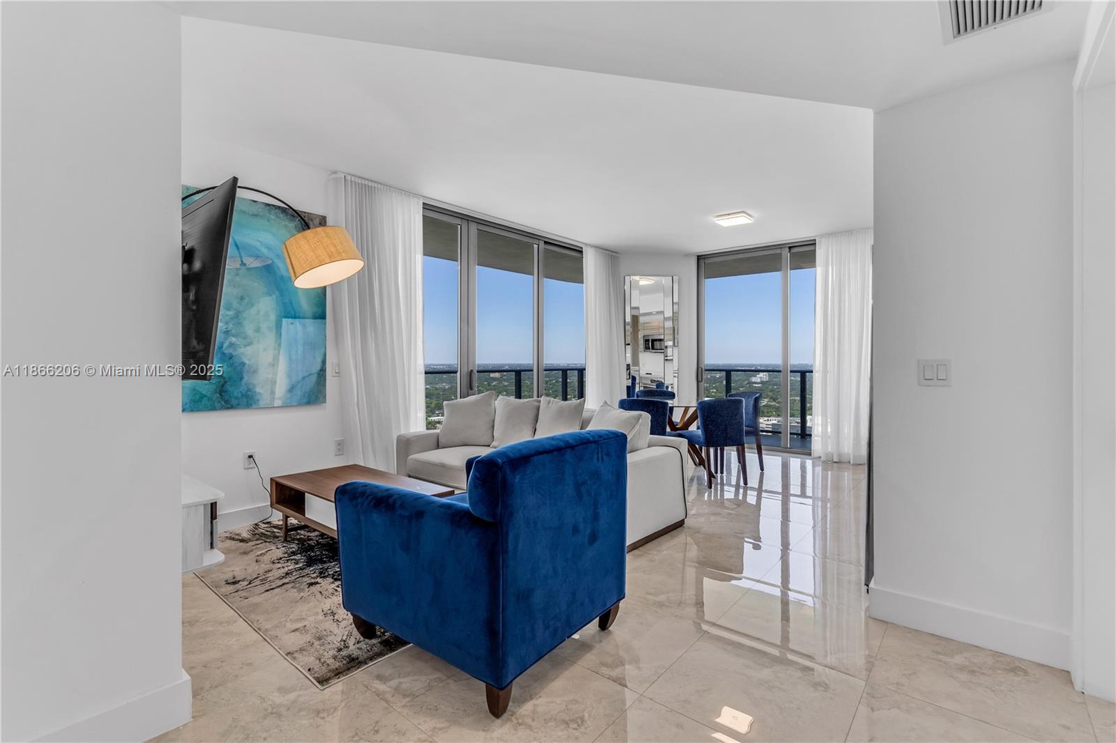 121 NE 34th St #3116, Miami FL 33137