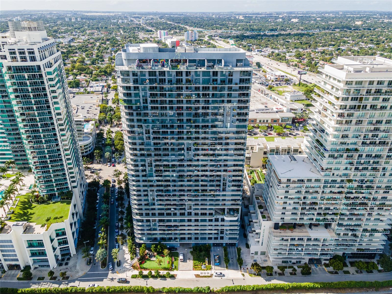 121 NE 34th St #3116, Miami FL 33137