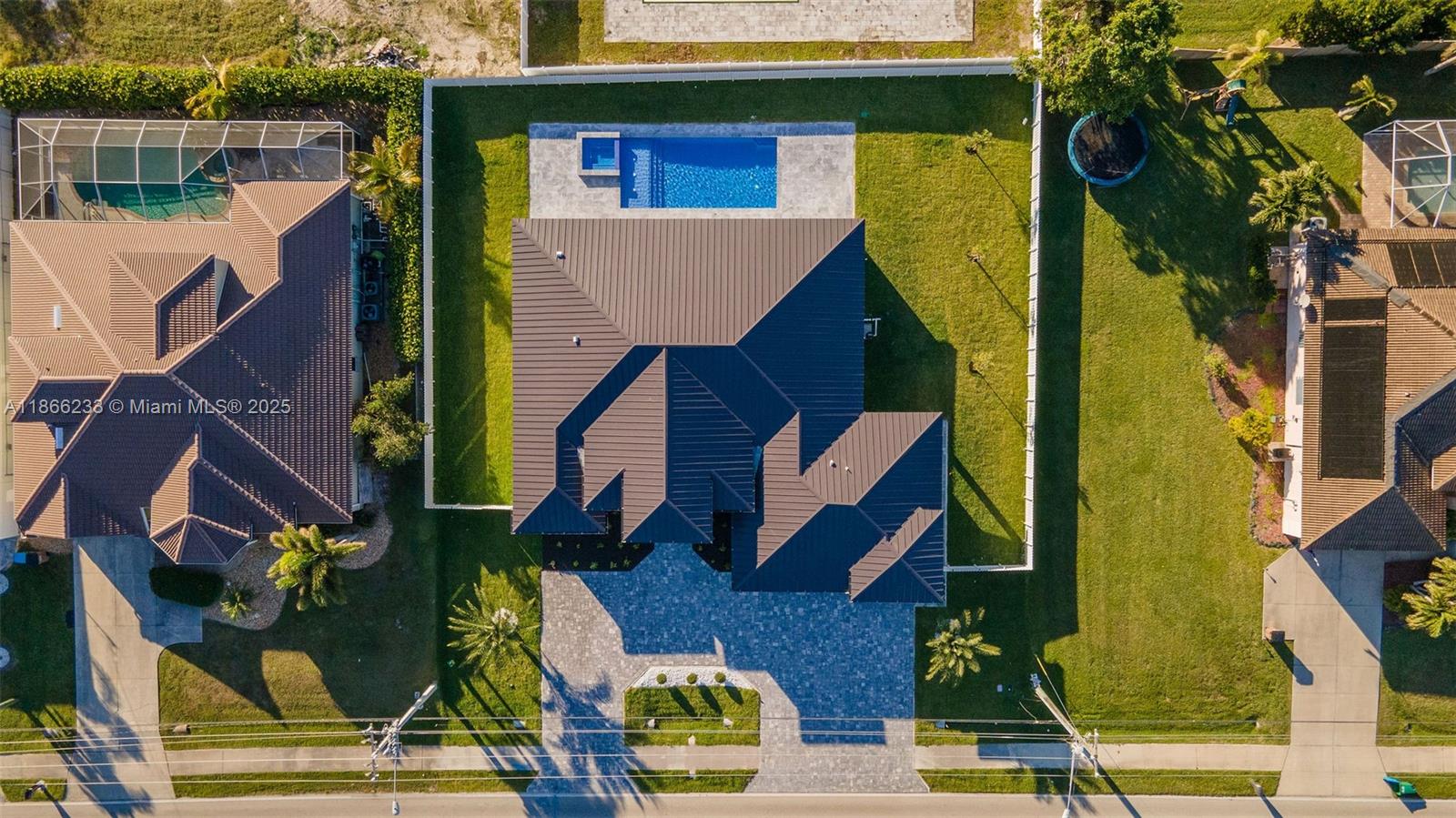 Property photo # 0