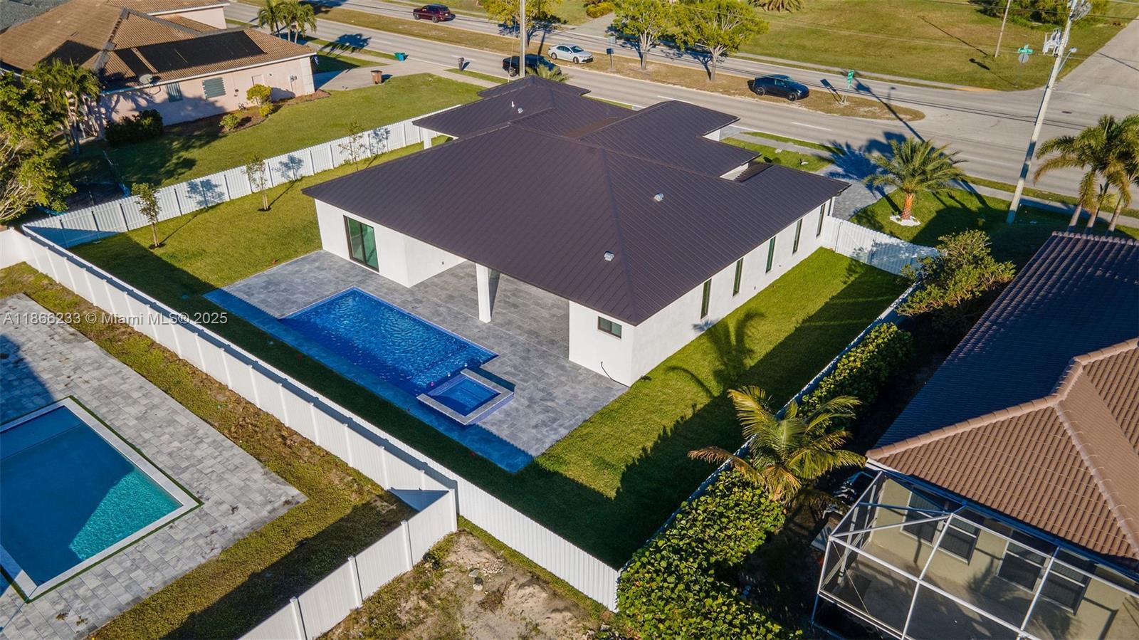 Property photo # 8
