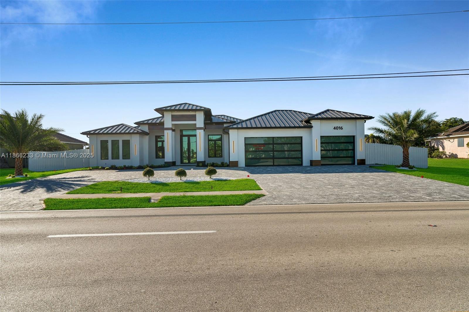 Property photo # 1