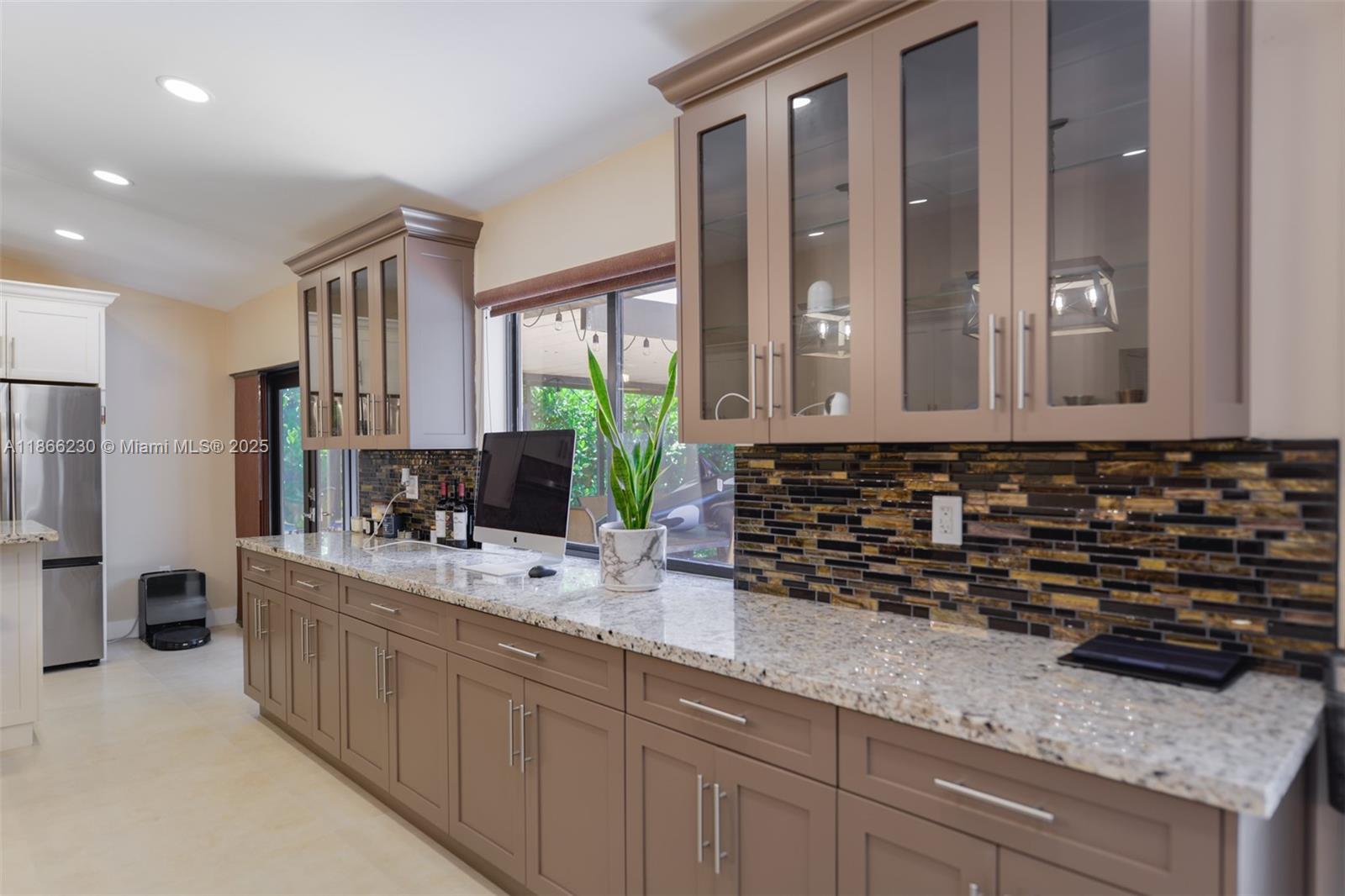 Property photo # 8