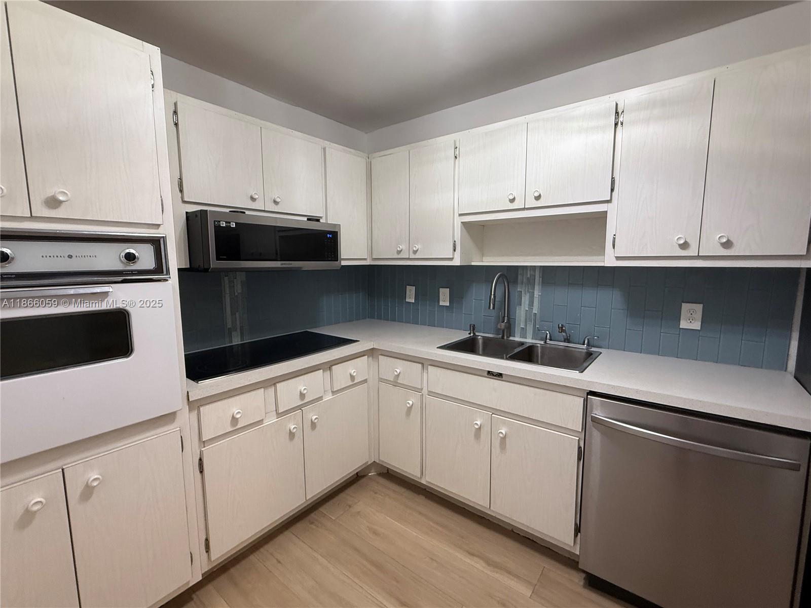 Property photo # 0