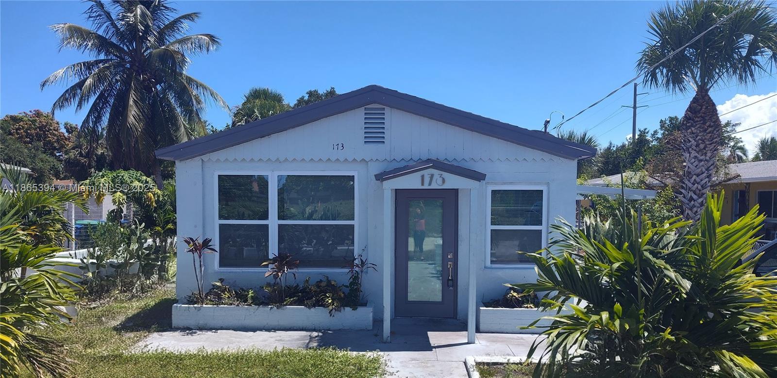 173 16th St Unit A, Riviera Beach, Florida 33404