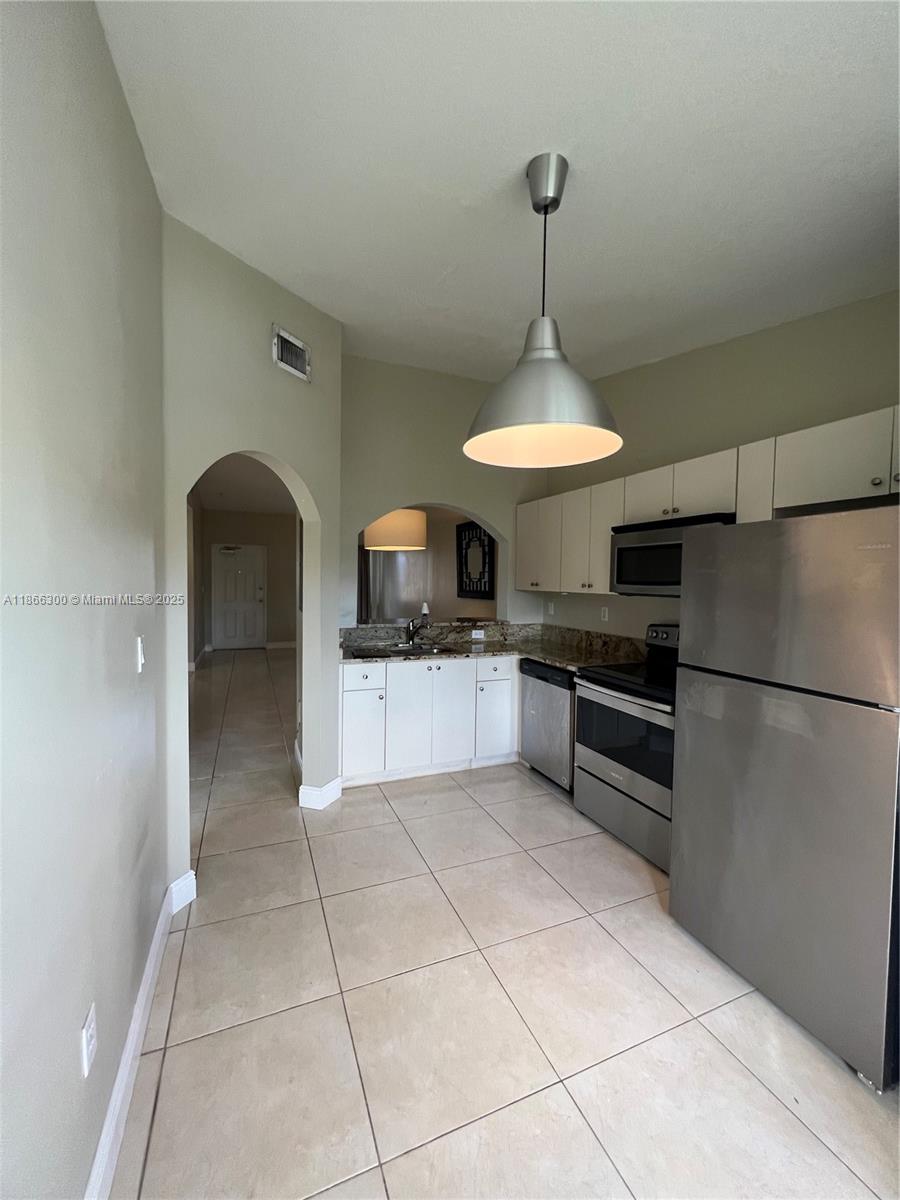 Property photo # 6