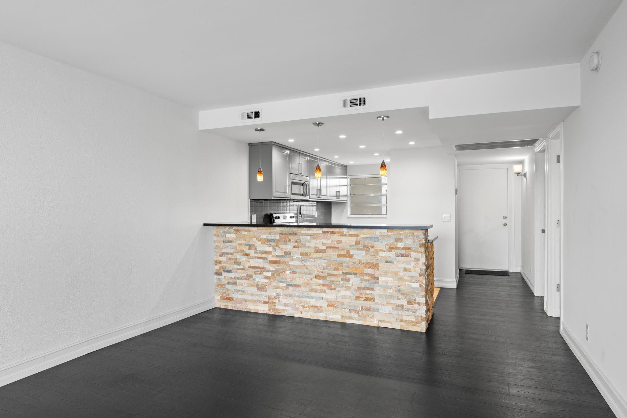 Poinciana 7 Of Pine Islan