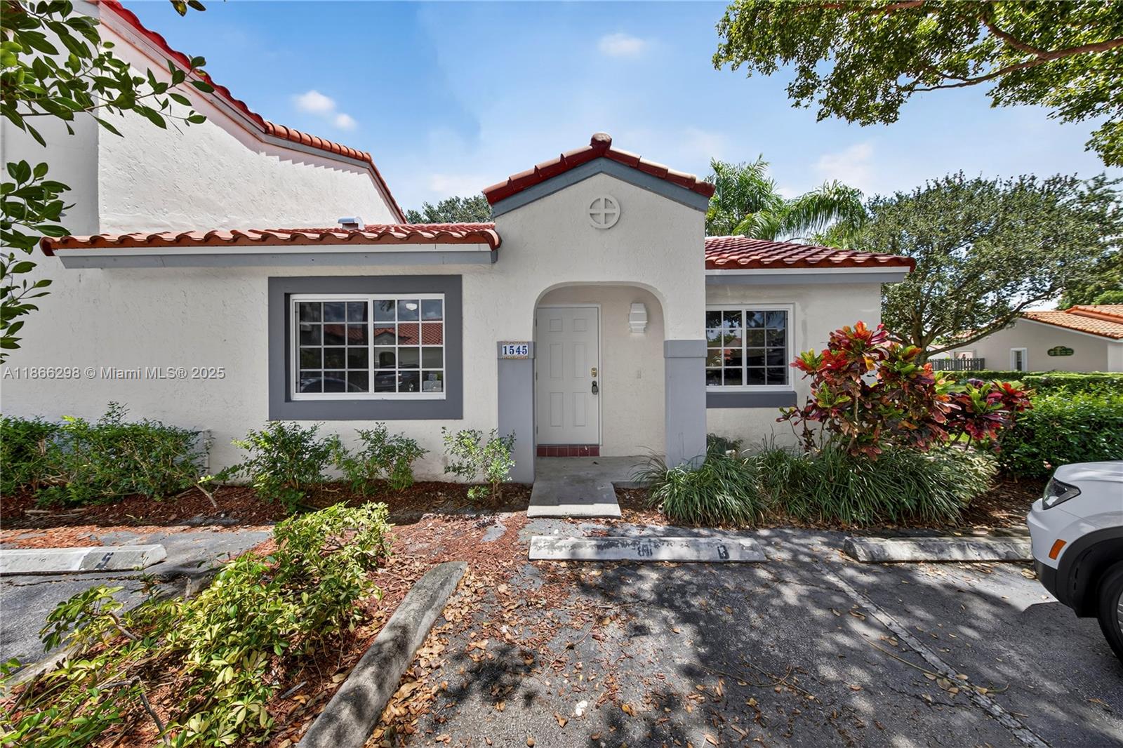 Property photo # 0