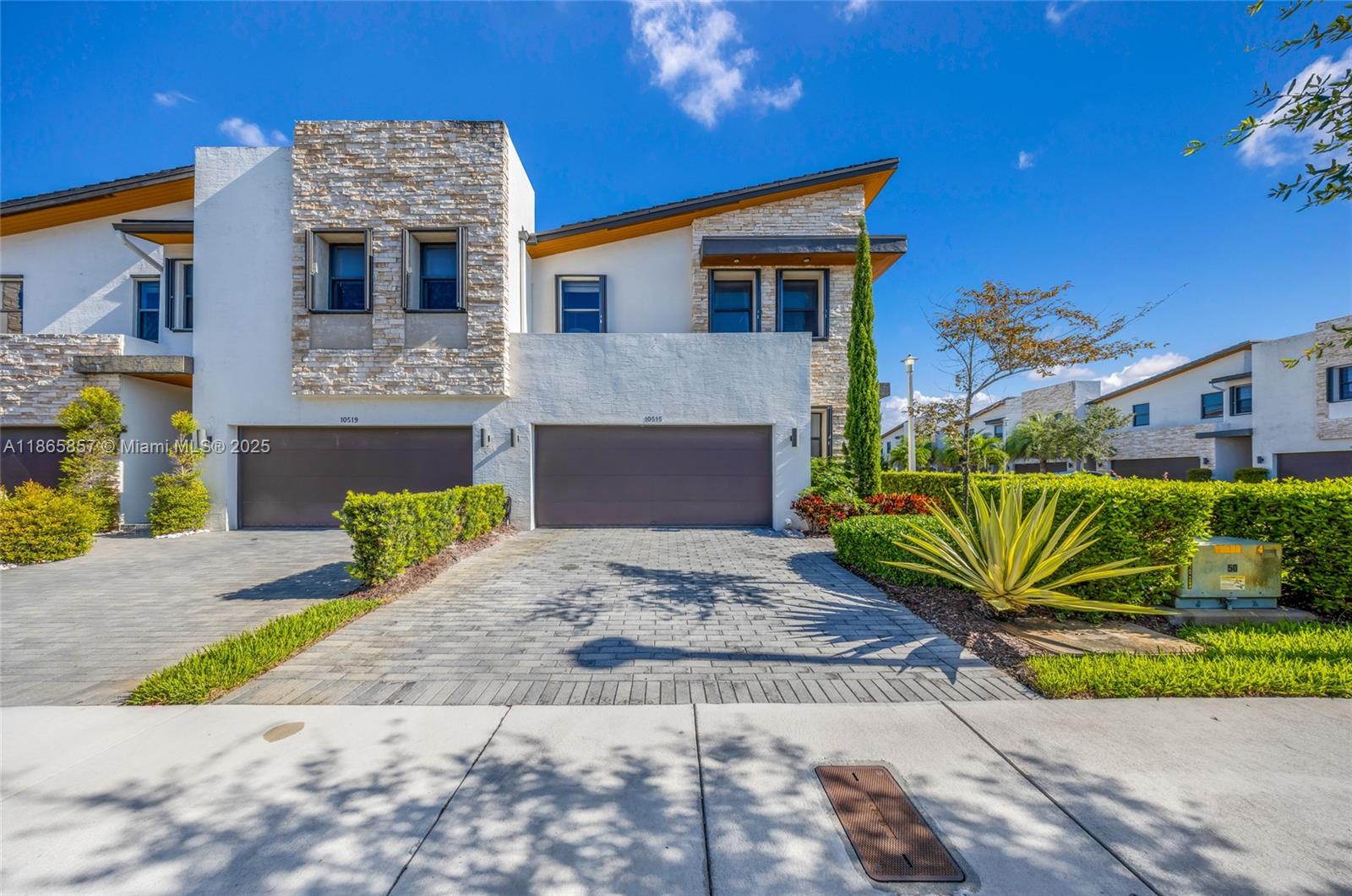 Property photo # 0