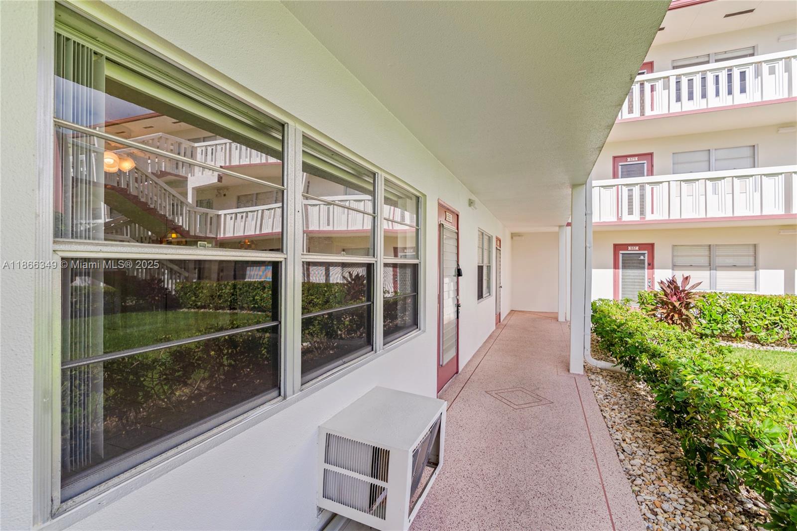 Property photo # 4