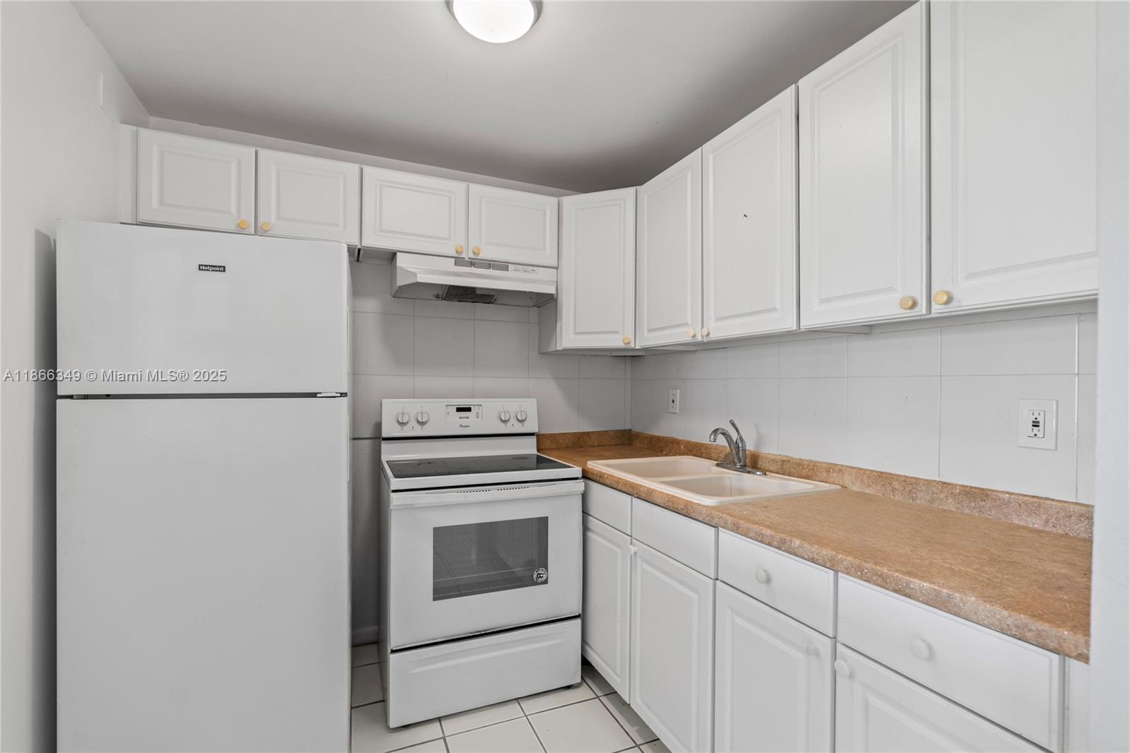 Property photo # 2