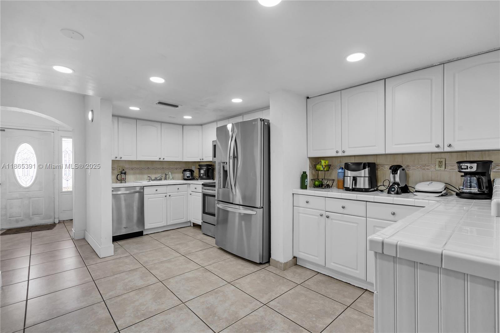 Property photo # 4