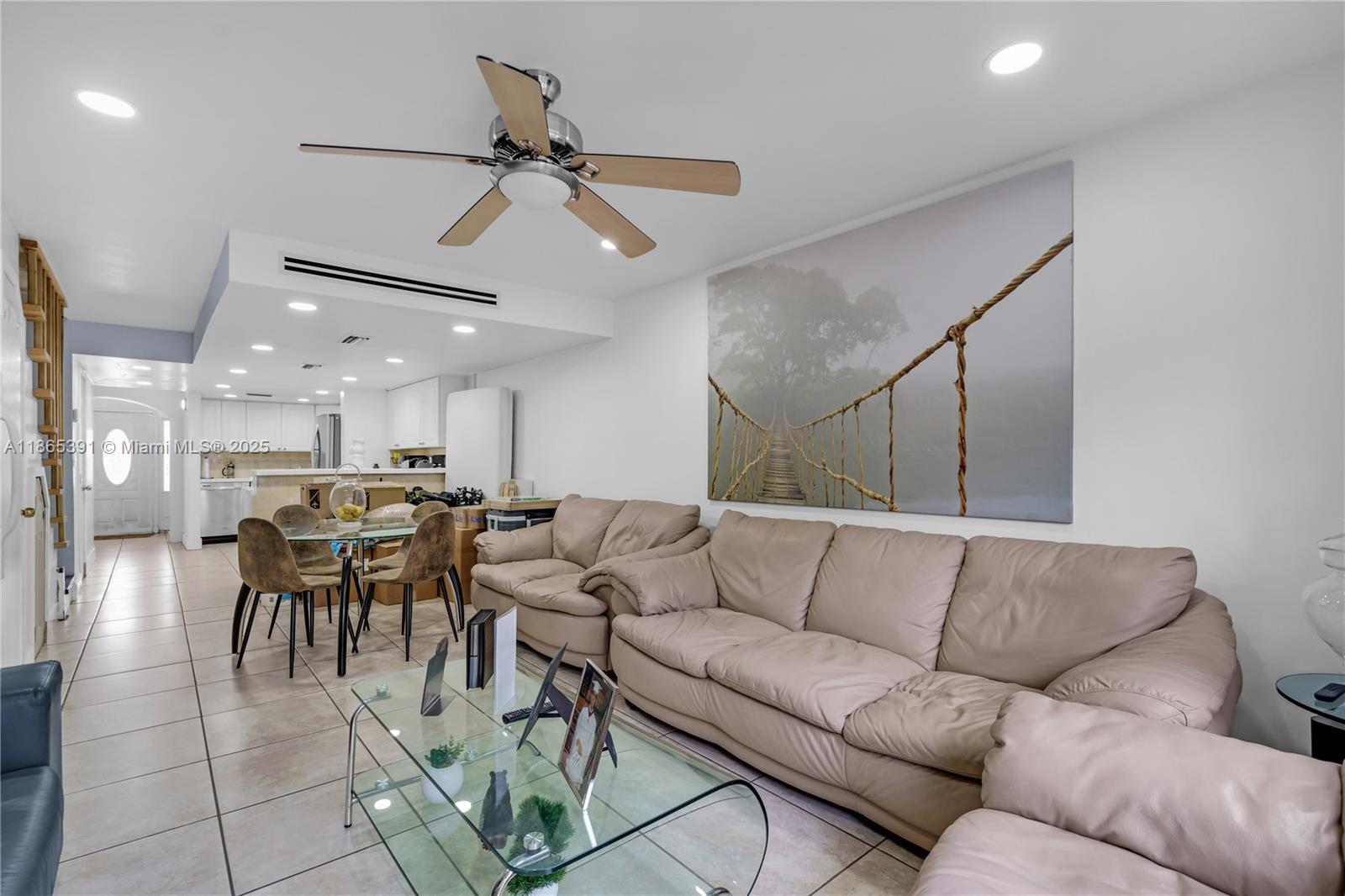 Property photo # 8