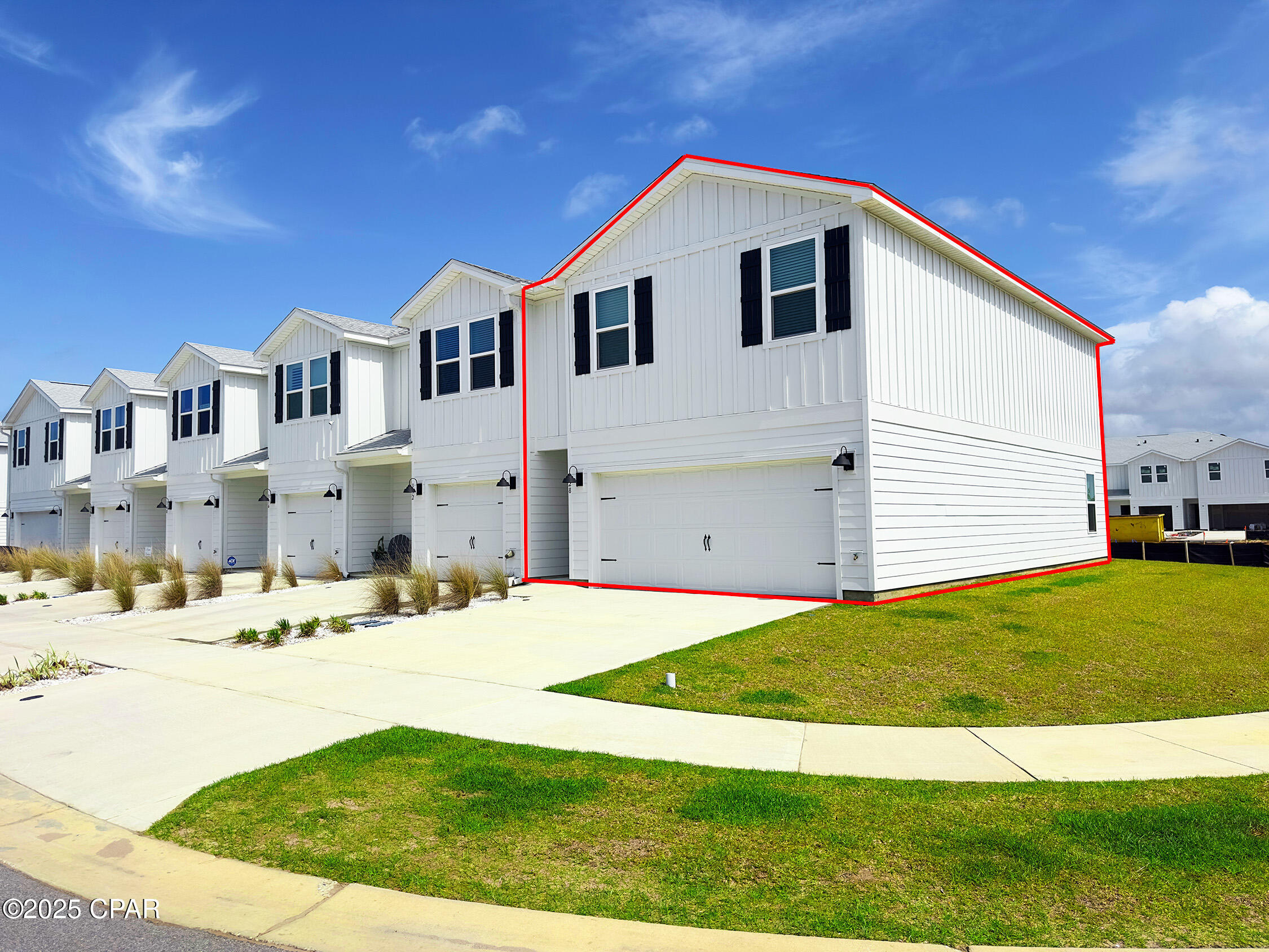 Image 2 For 328 Salt Creek Lane