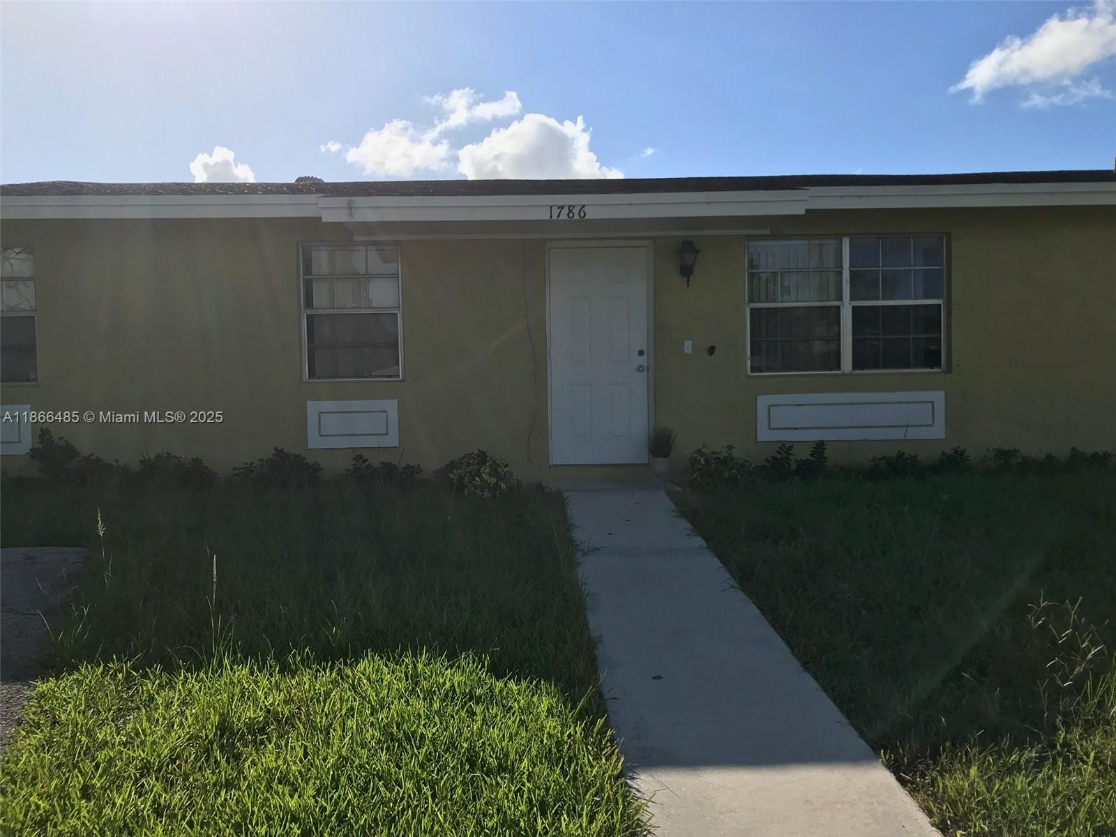 Nice 4/2 single family home on a spacious lot in Homestead. This home sits on a quiet cul-de-sac with plenty of    
 yard space with fenced backyard for privacy. The home has tiles throughout. Freshly painted. Great quiet 
 neighborhood with easy access to shopping and major highways. NO HOA!