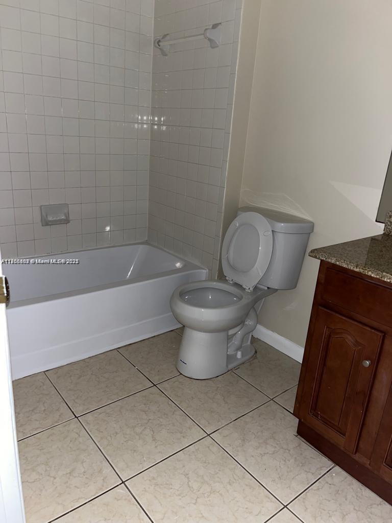 Property photo # 9