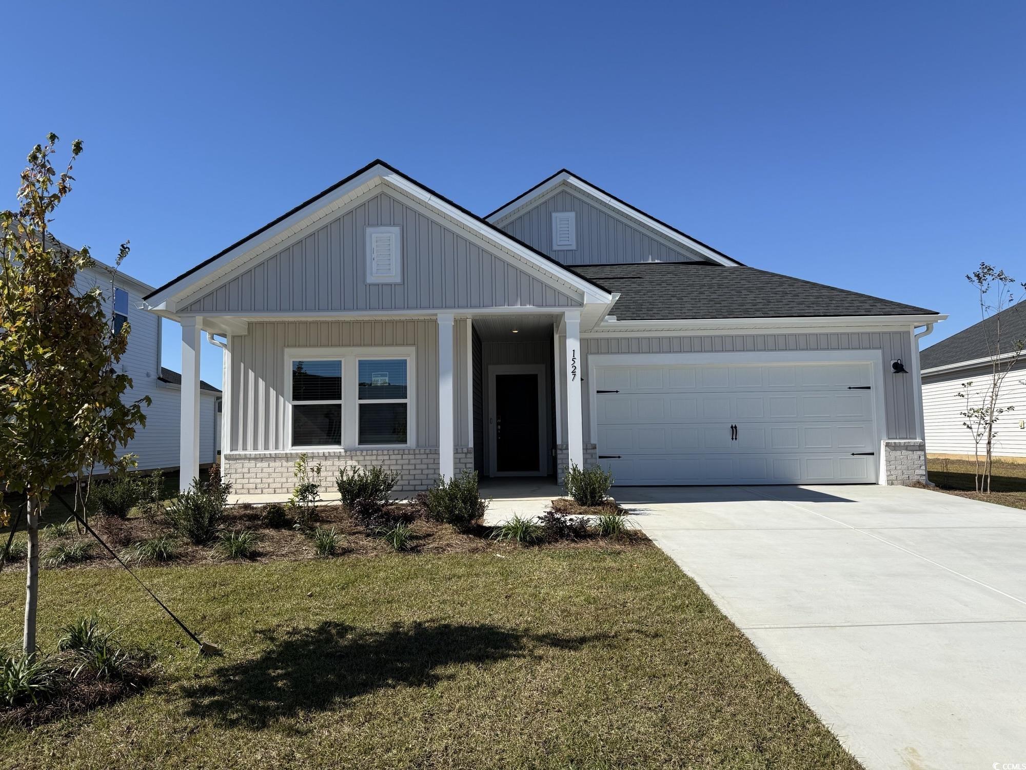 1527 Regal Fern Way Longs, SC 29568