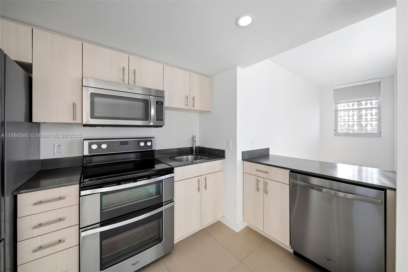 Property photo # 7