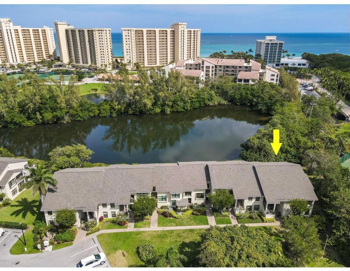 Image to showcase the property located at 2309 Fairway Drive S