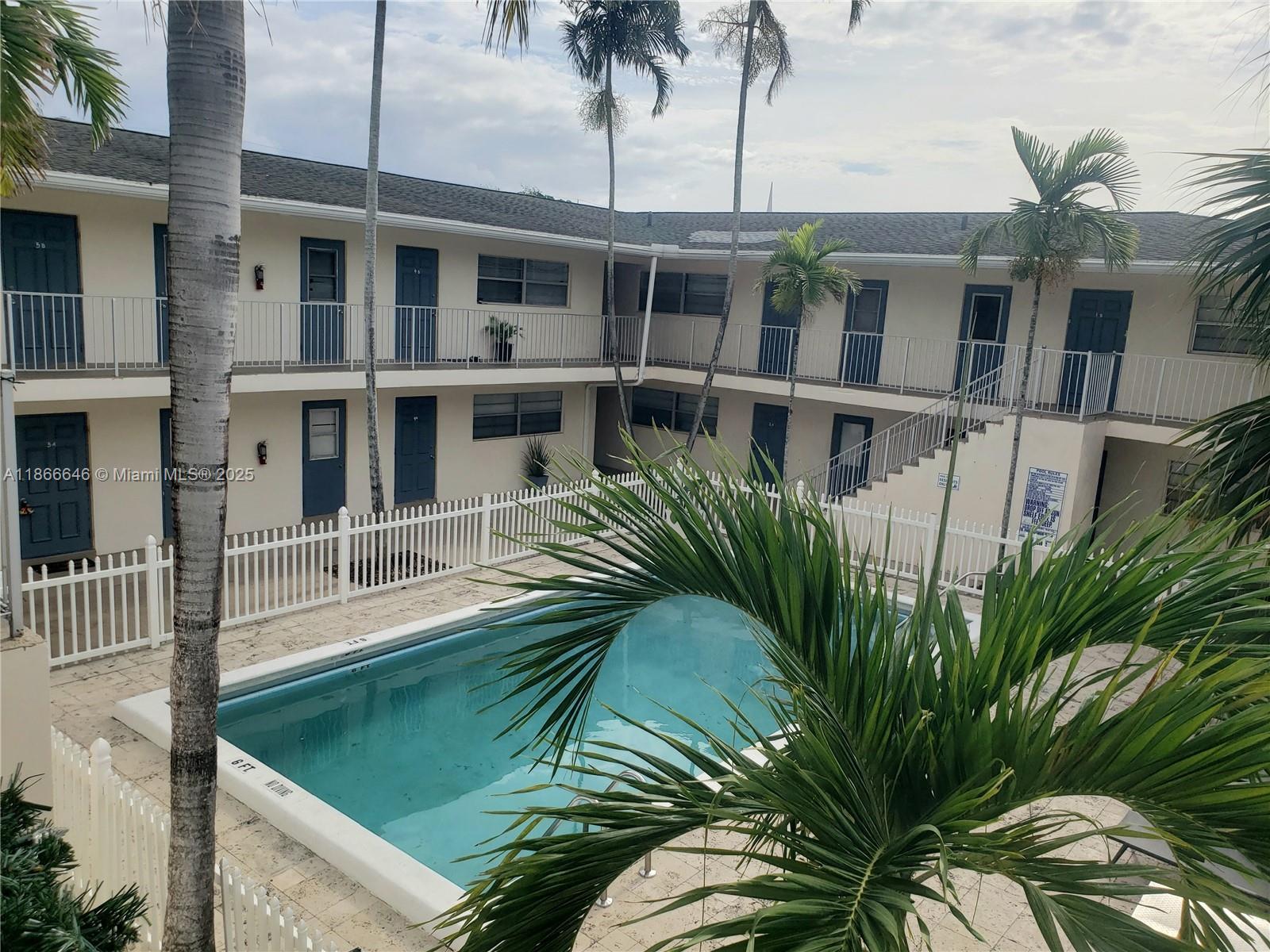 Snug Harbor Sec Three