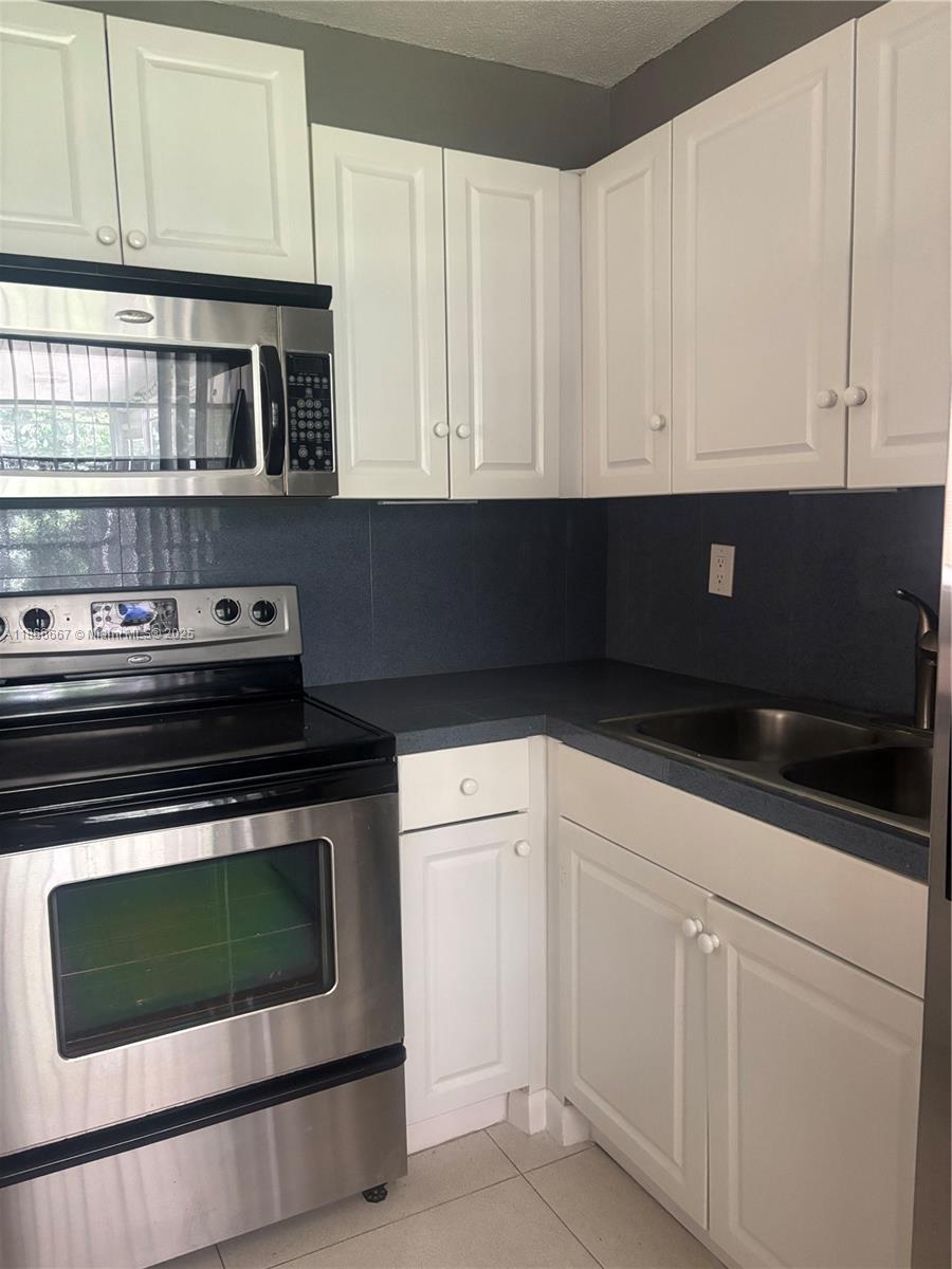 Property photo # 9