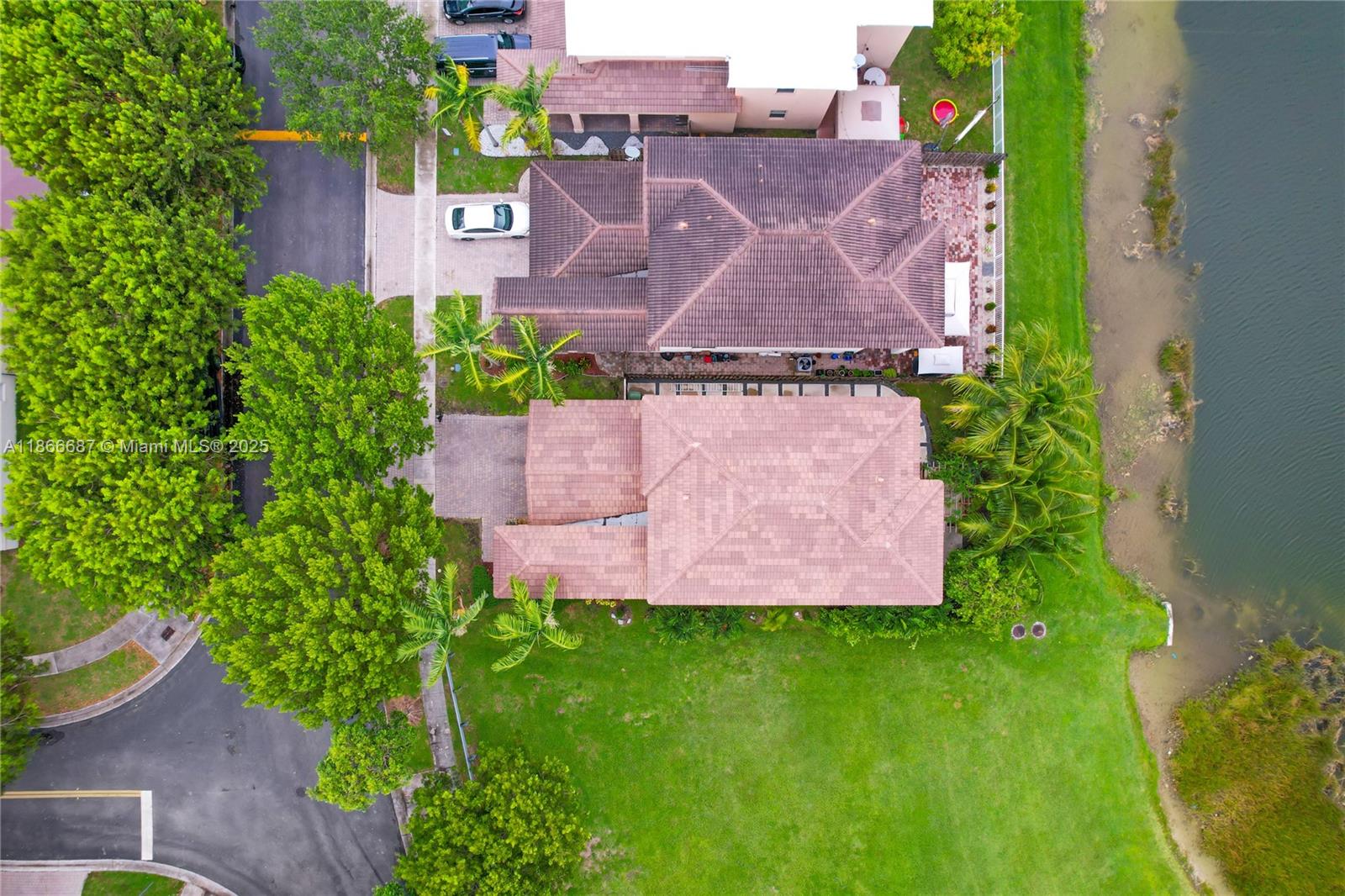 Property photo # 4