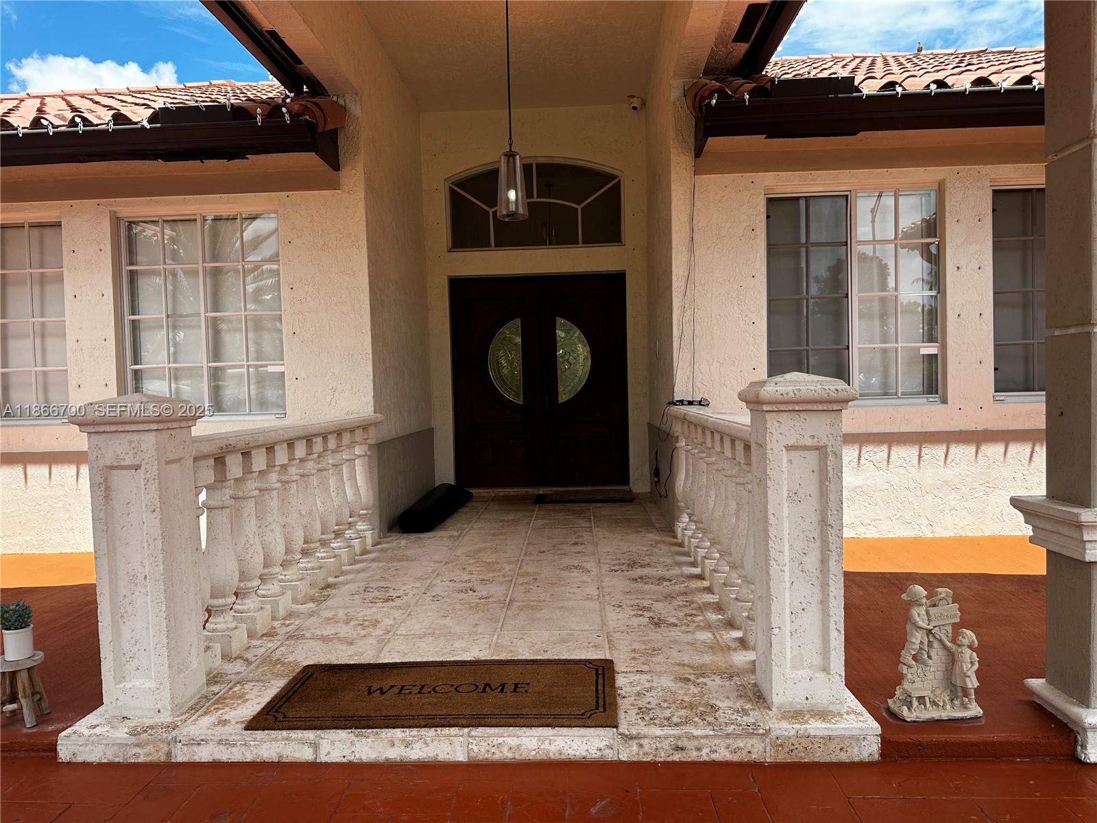 12365 6th St, Miami, Florida 33182