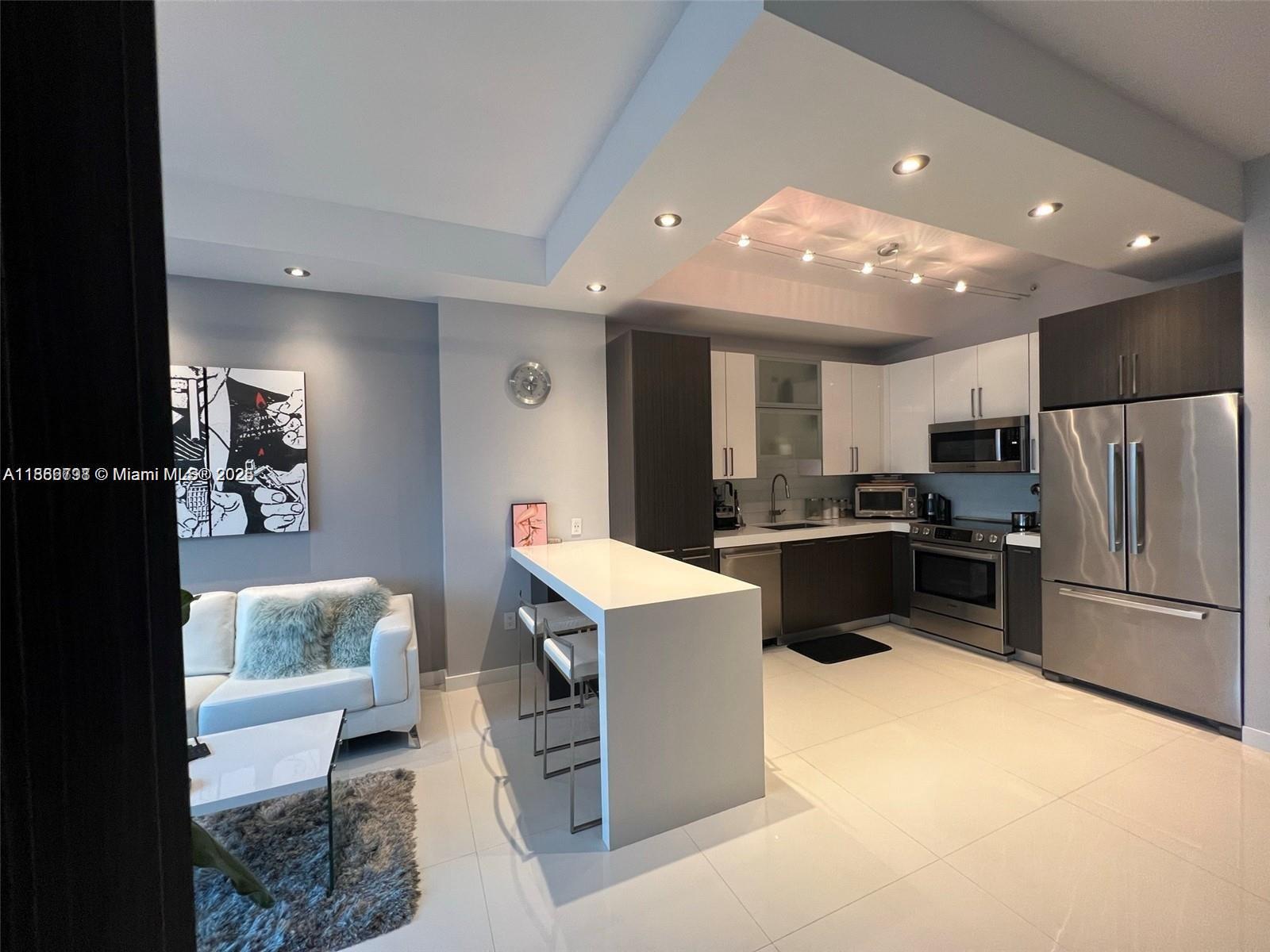 133 NE 2nd Ave #3207, Miami FL 33132