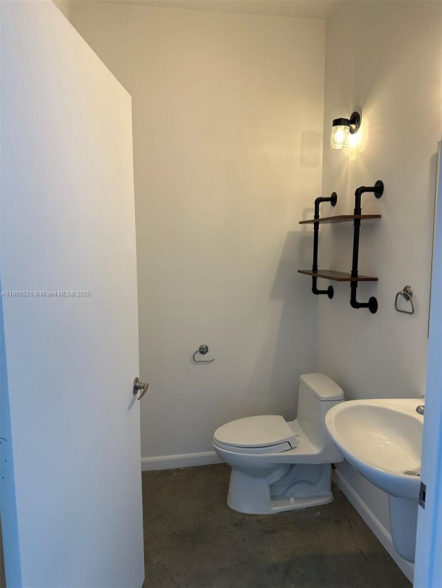 Property photo # 4