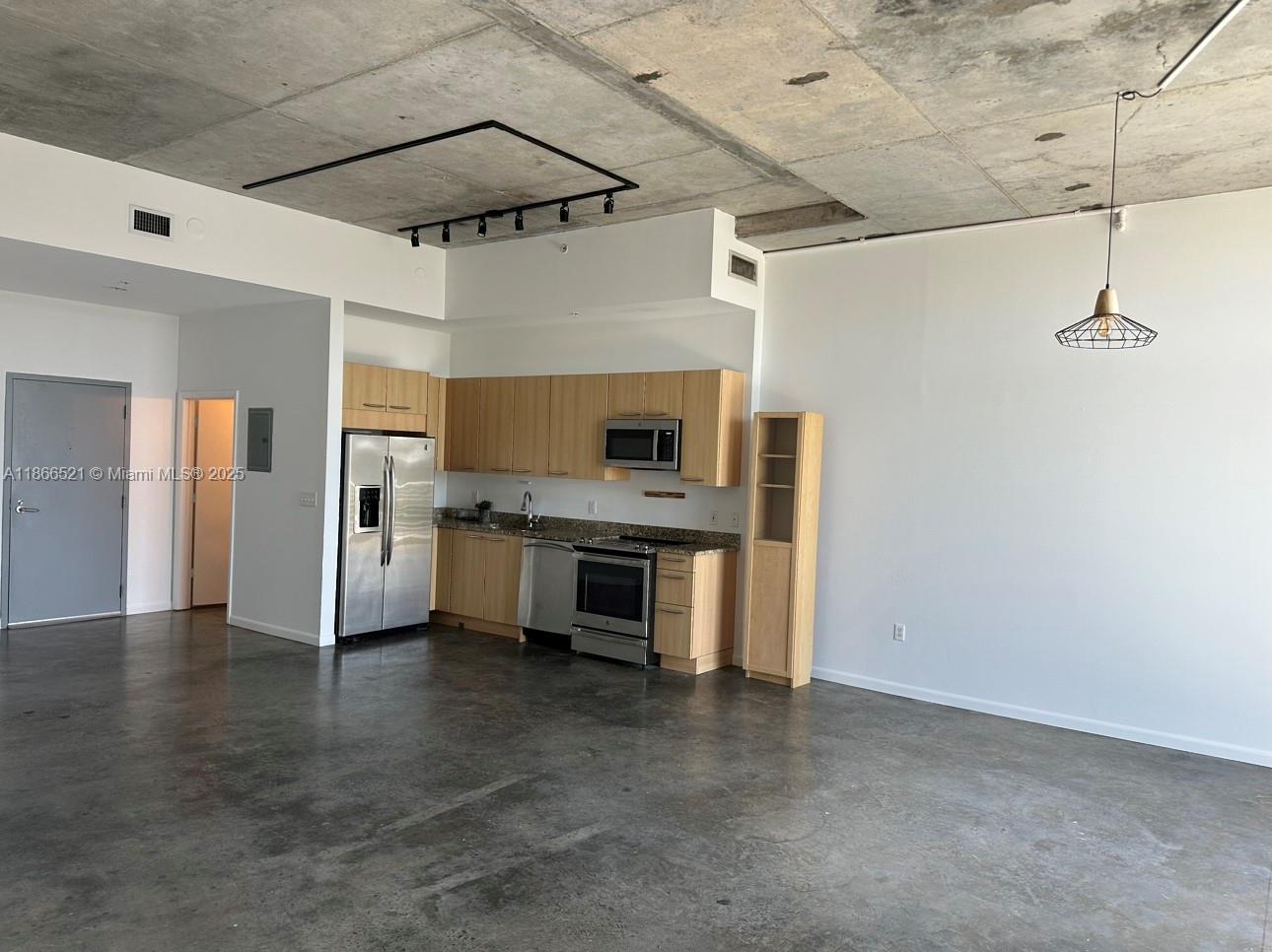 Property photo # 5