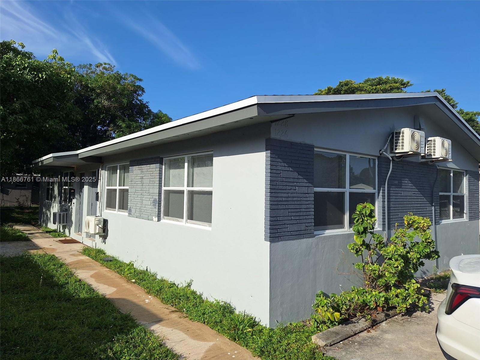Property photo # 0