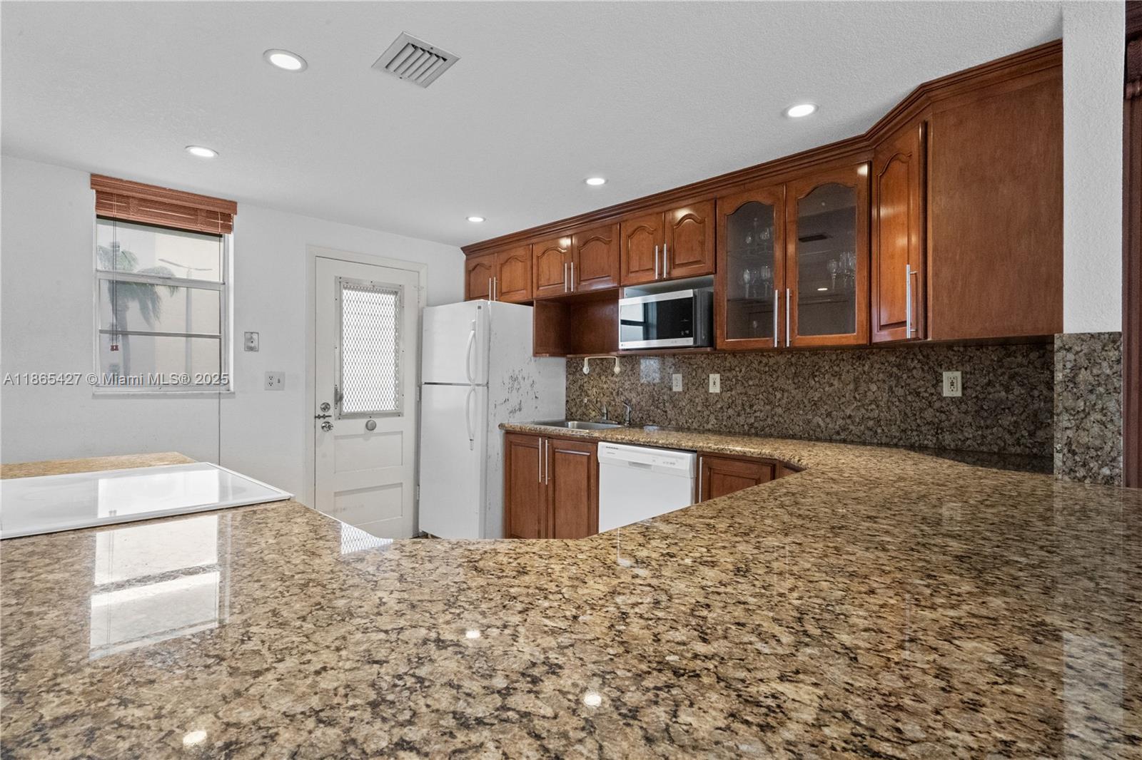 3030 Marcos Dr Unit T203, Aventura, Florida 33160