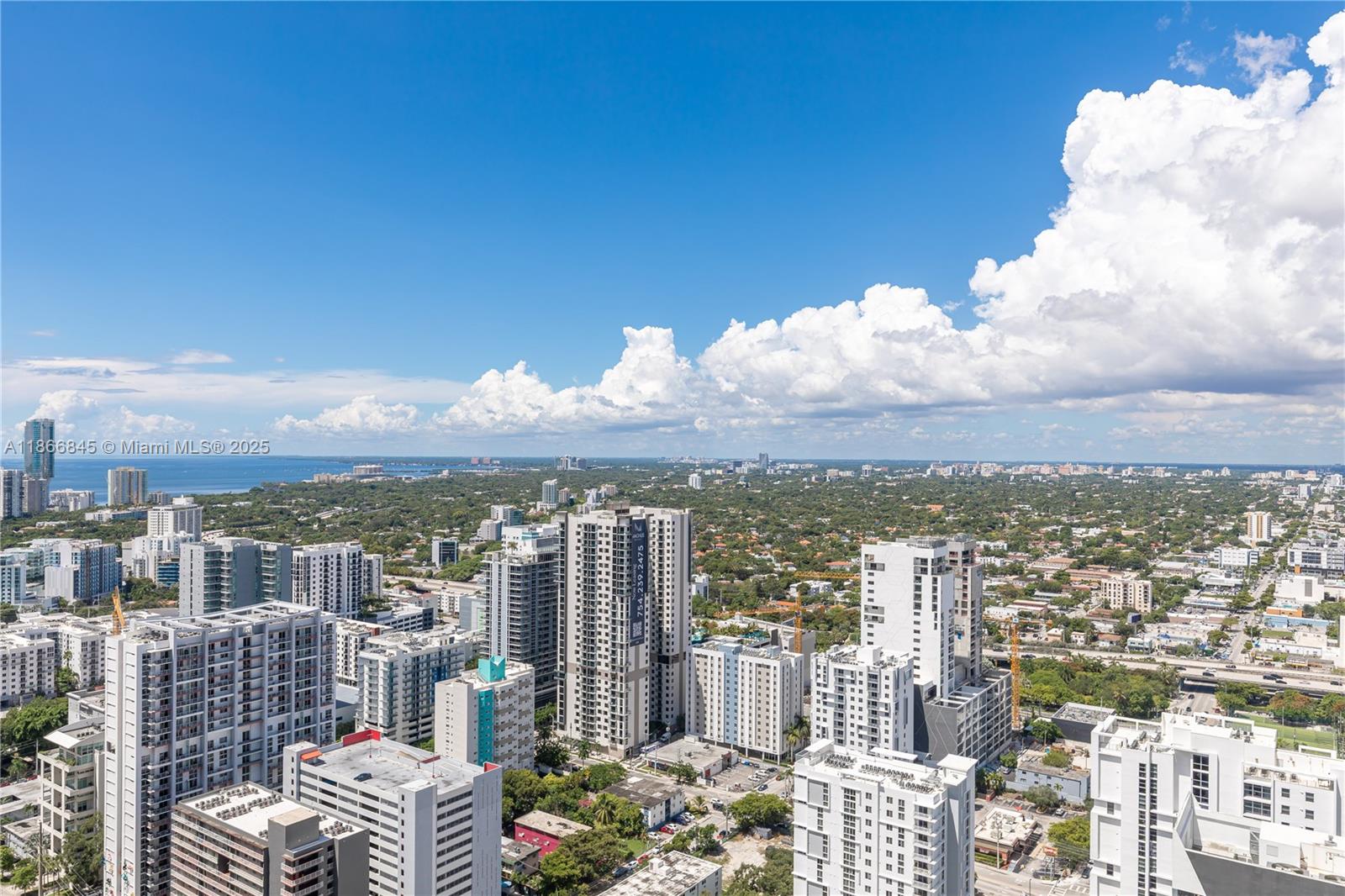 88 SW 7th St #3406, Miami FL 33130
