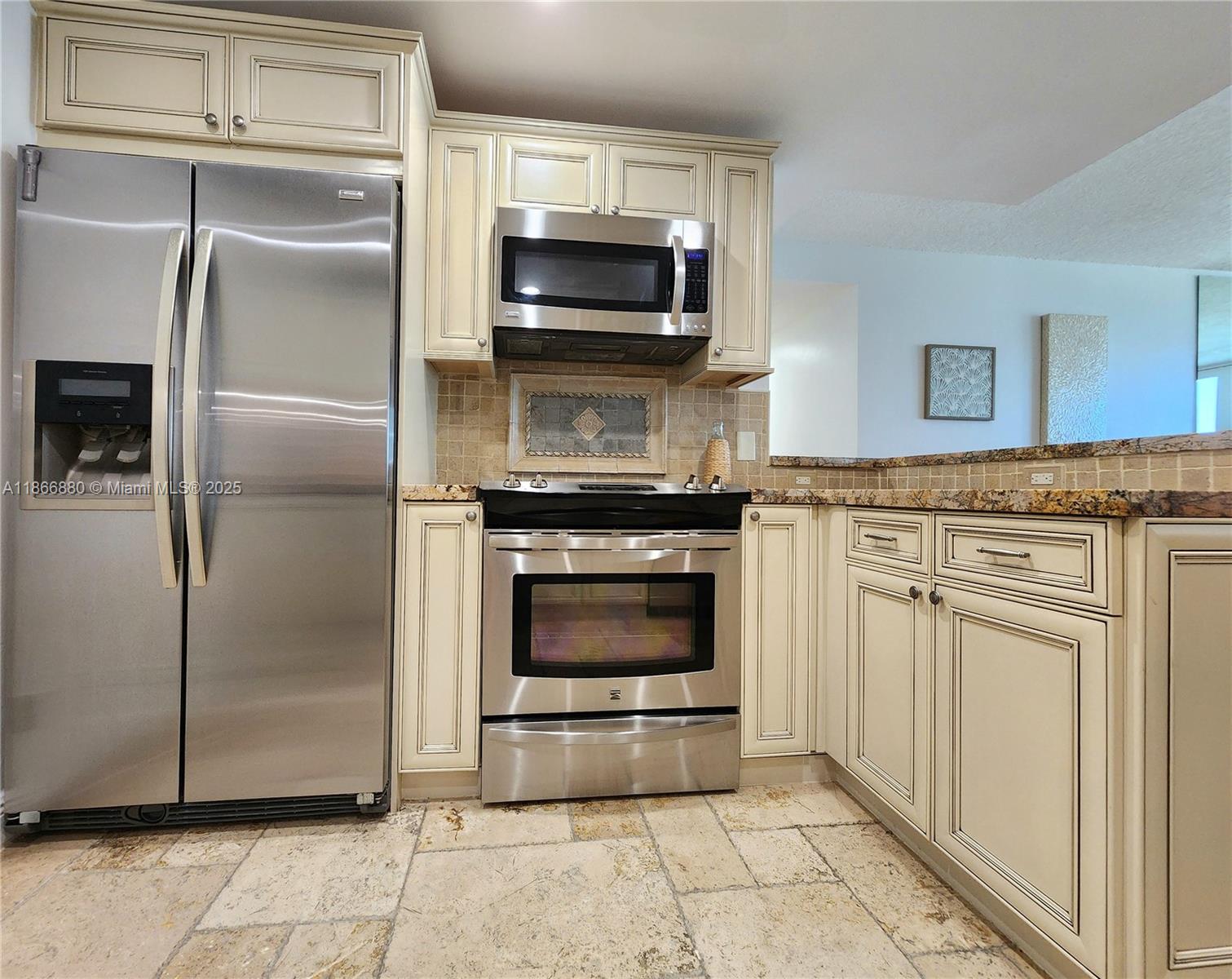 Property photo # 7