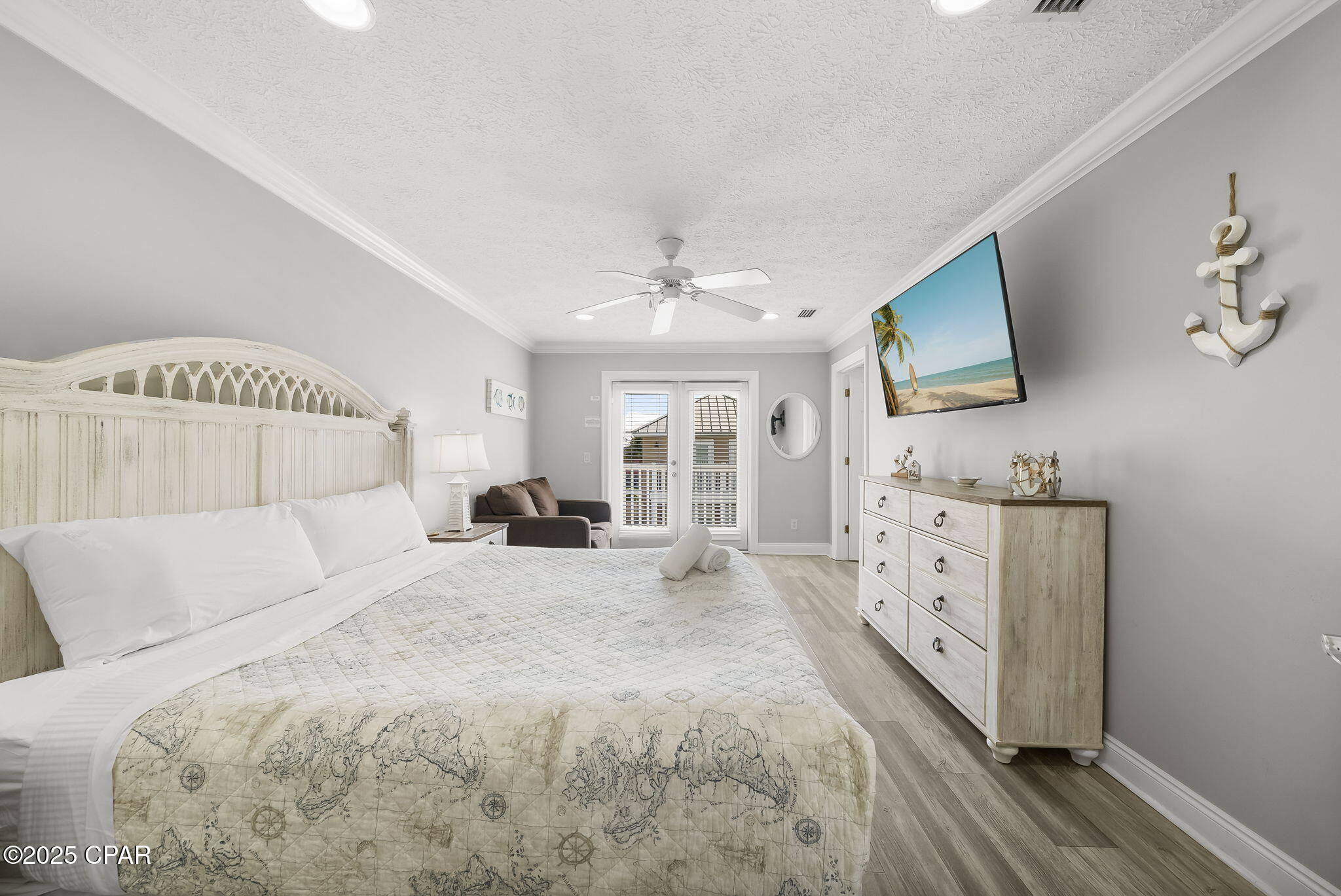 Image 7 For 7825 Beach Drive