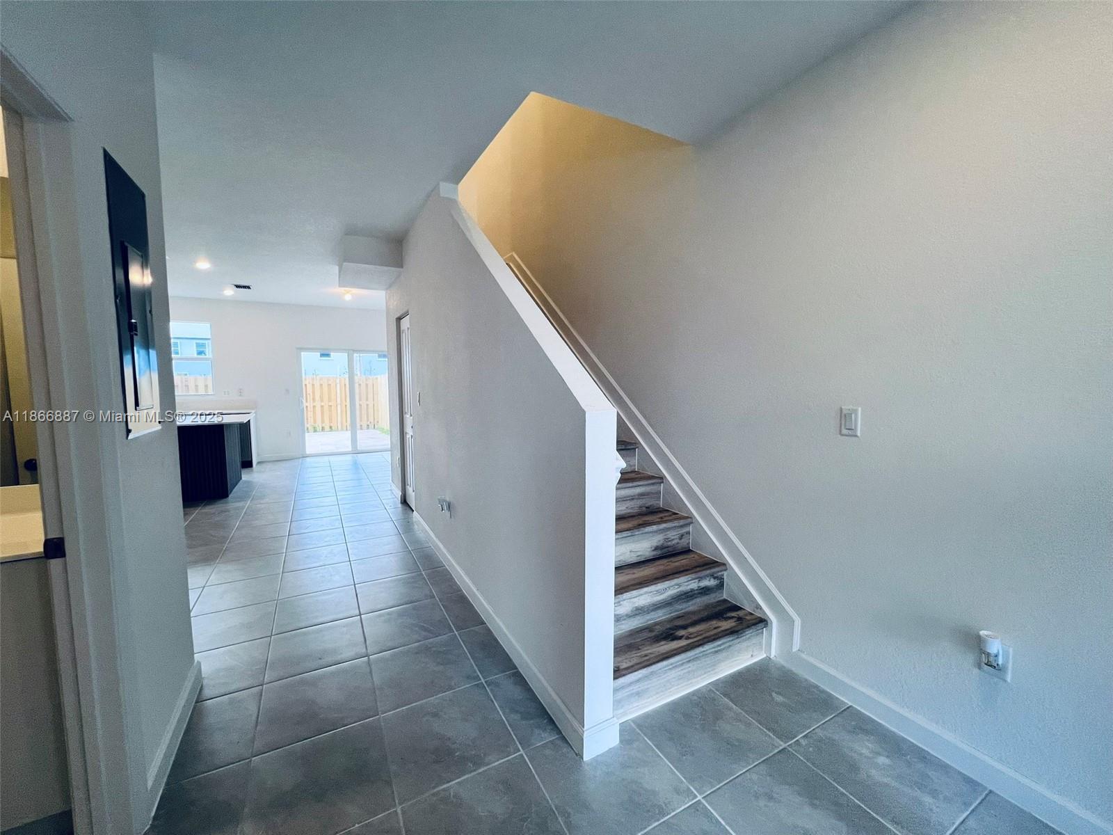 Property photo # 2