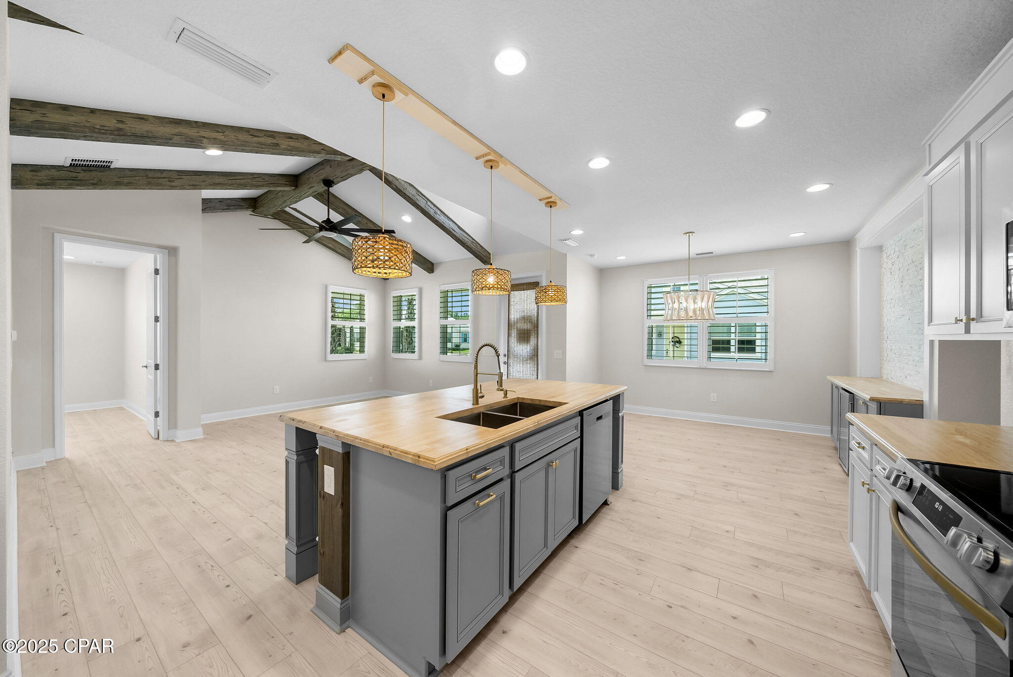 Image 10 For 8706 Sand Dollar Dr Drive