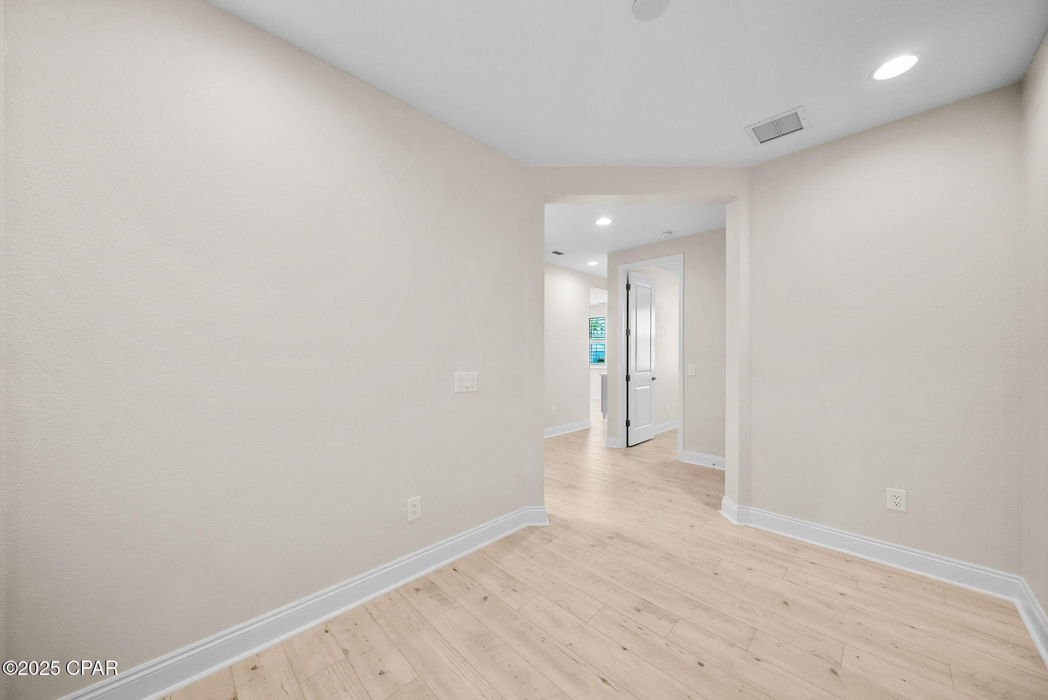 Image 34 For 8706 Sand Dollar Dr Drive